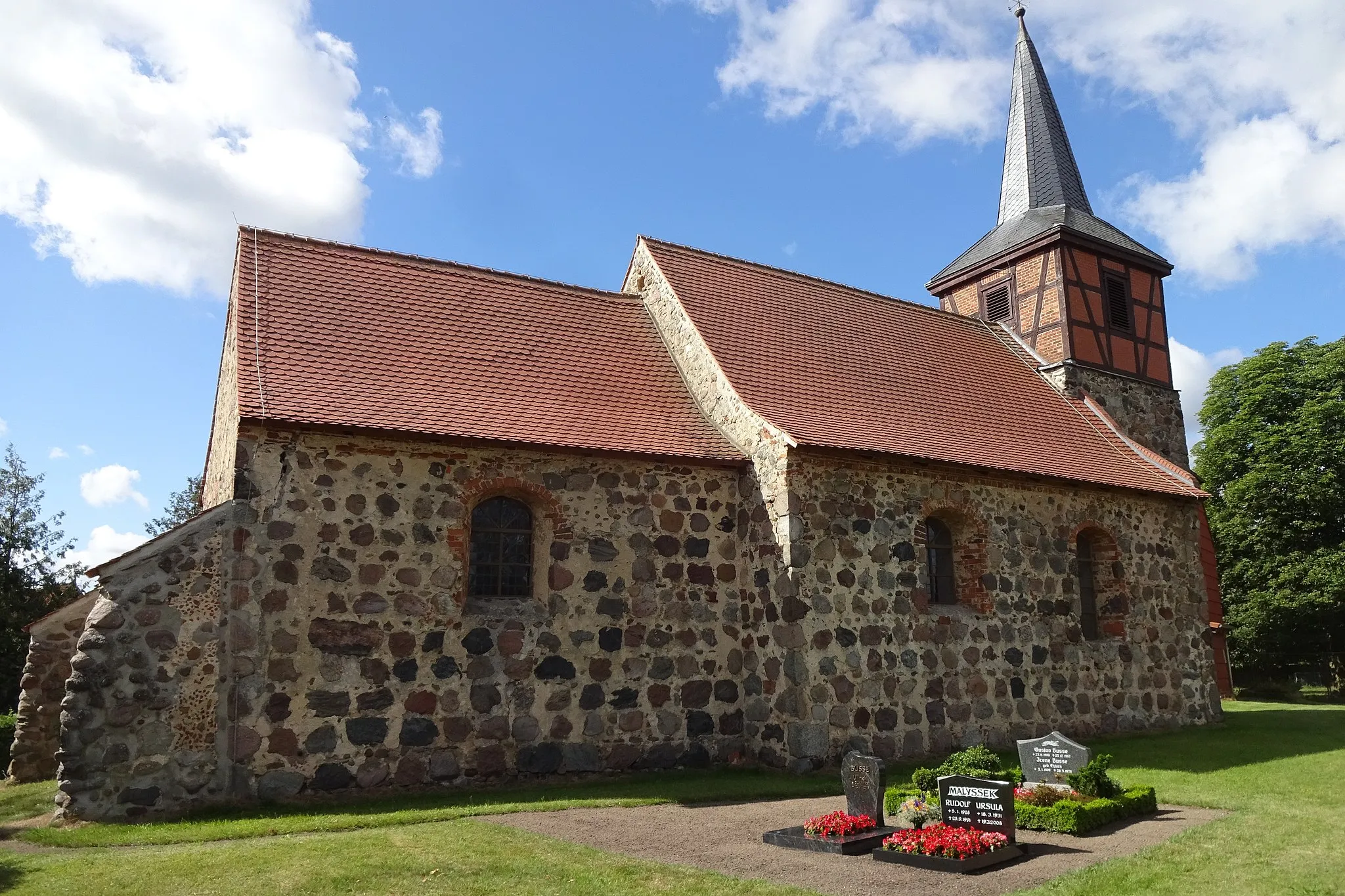 Photo showing: This is a picture of the Saxony-Anhalt Kulturdenkmal (cultural heritage monument) with the ID