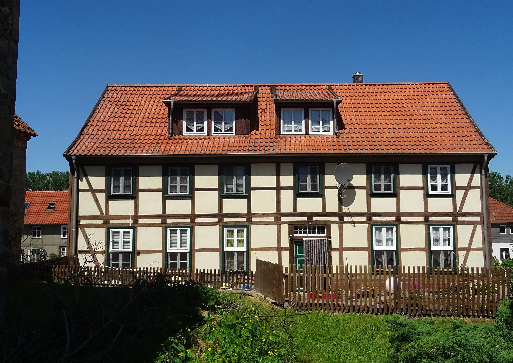 Photo showing: Gunsleben, denkmalgeschütztesPfarrhaus