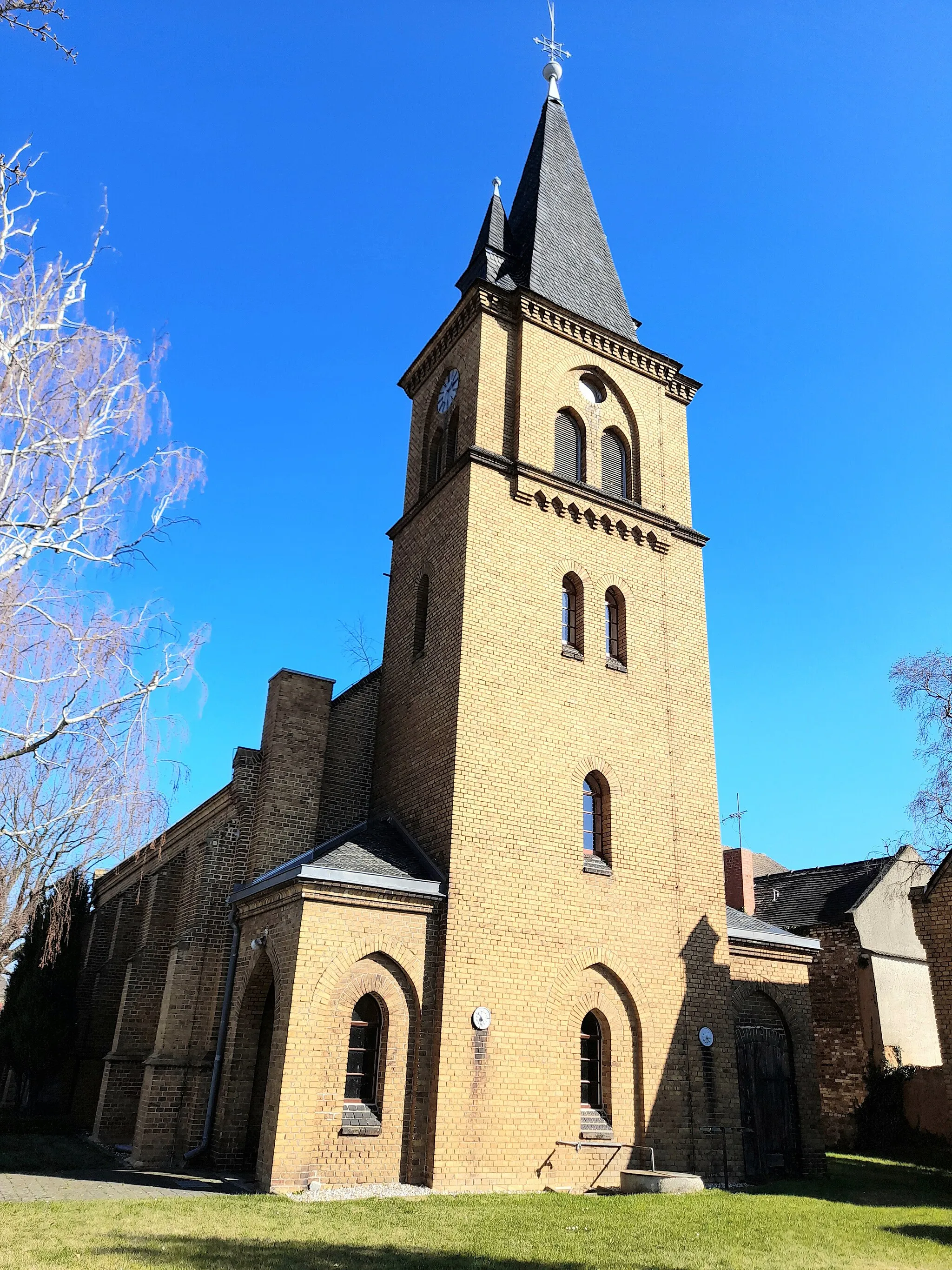 Photo showing: Dorfkirche Glebitzsch (Sandersdorf-Brehna), Ansicht von Nordwesten