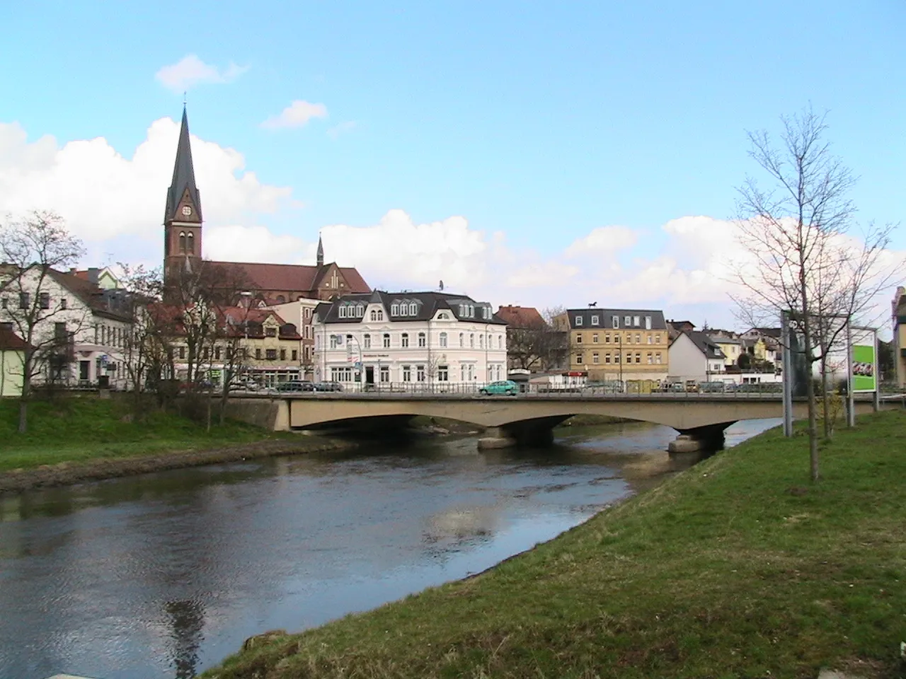 Photo showing: de:Staßfurt - Blick auf die Bodebrücke