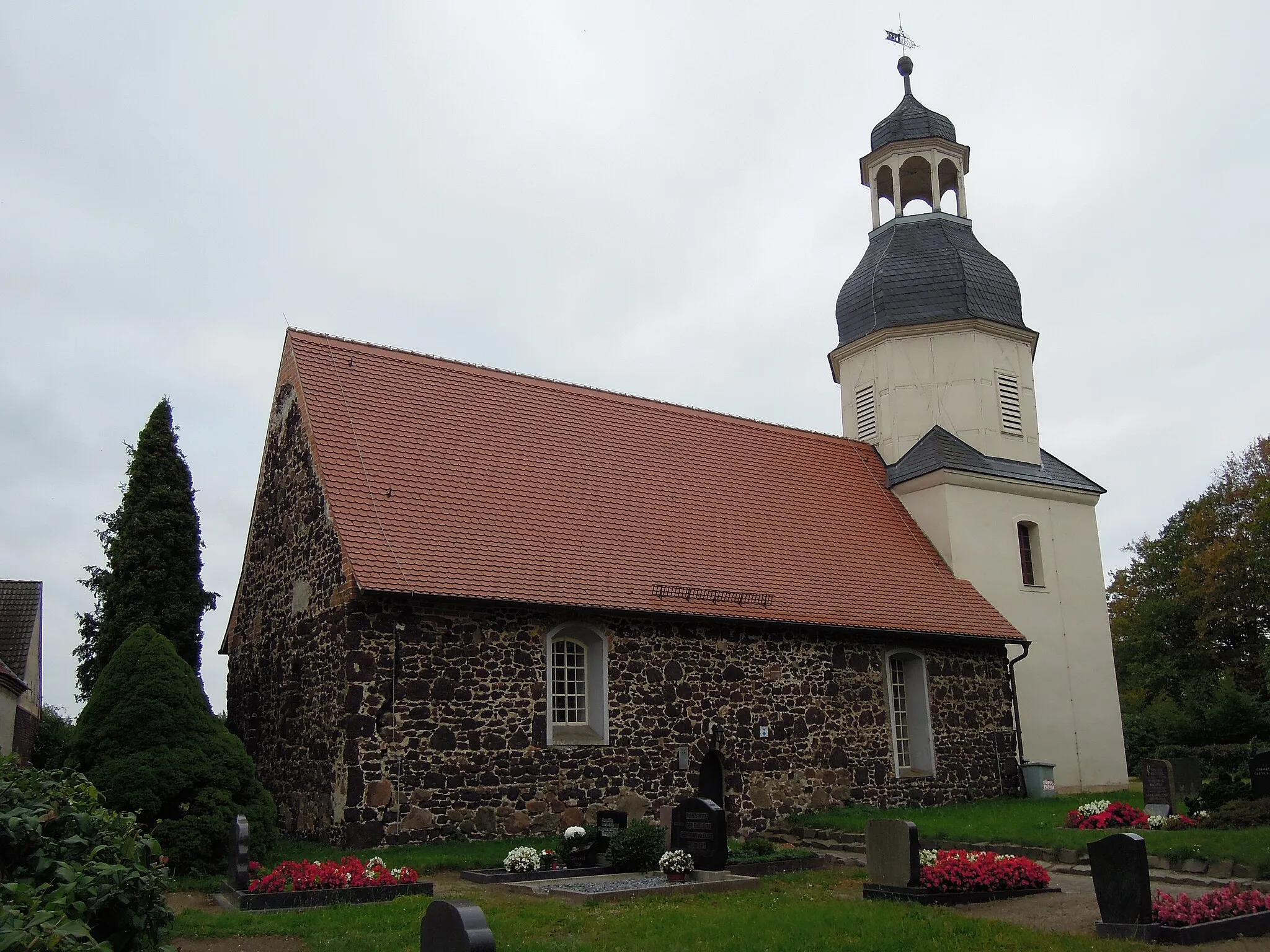 Photo showing: Kirche Klitzschena -Nordostansicht- September 2023