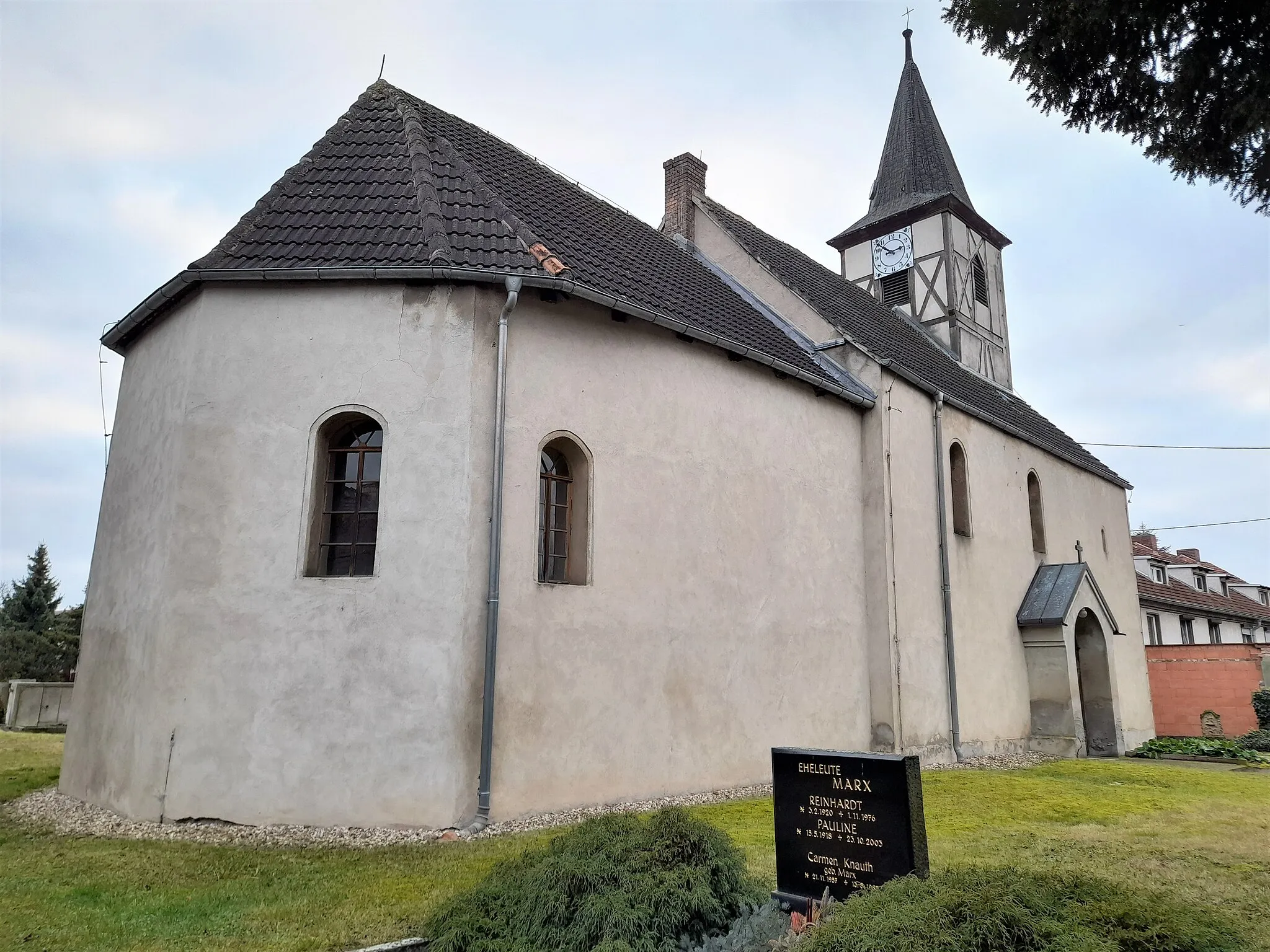 Photo showing: Dorfkirche Göttnitz von Nordosten