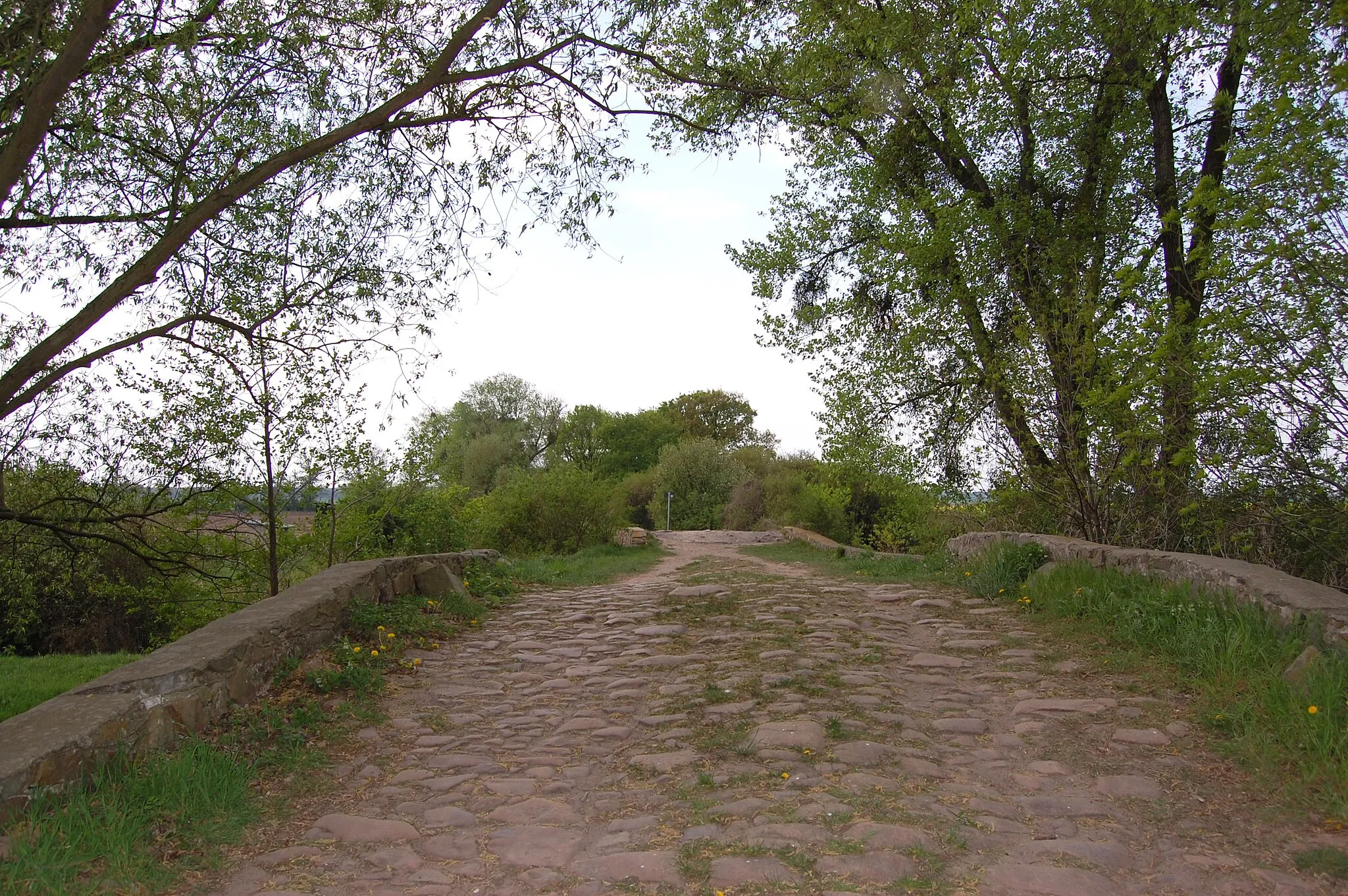 Photo showing: Klusbrücke, Blick von Osten