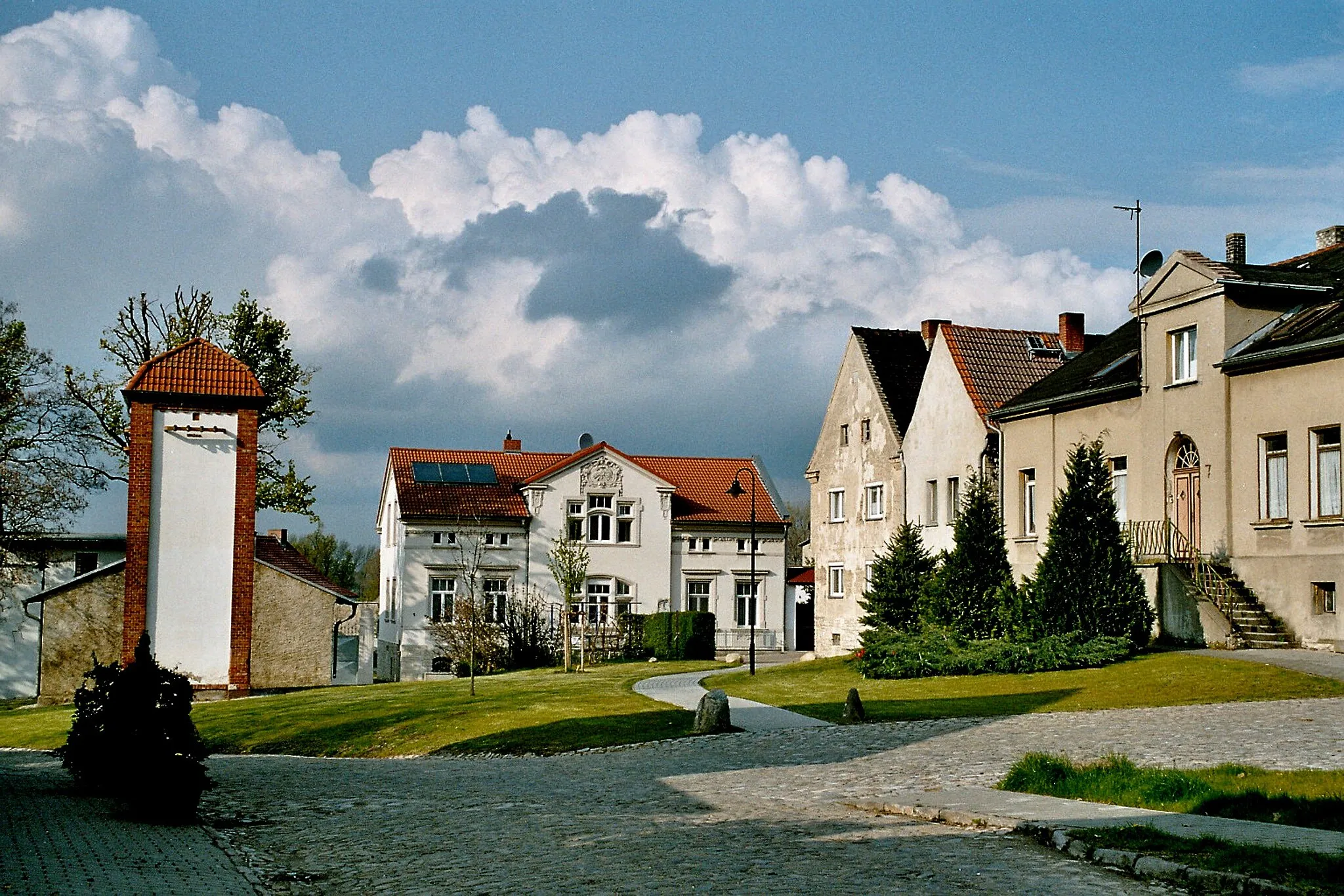 Photo showing: Brumby (Staßfurt), at the Ringstraße