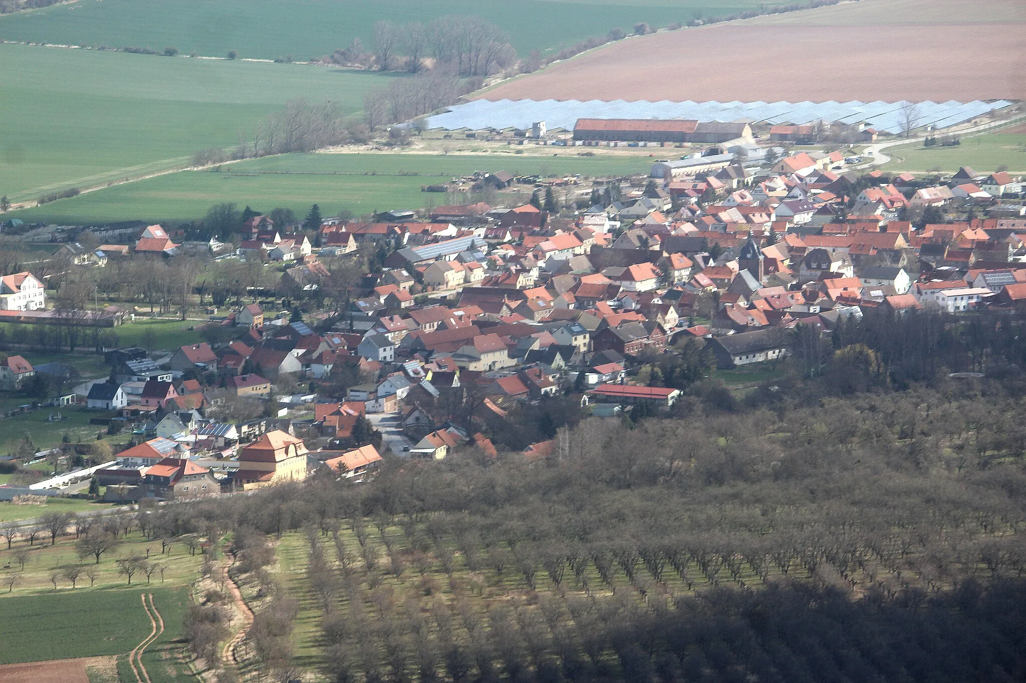 Photo showing: Kyffhäuser, view from memorial to Tilleda
