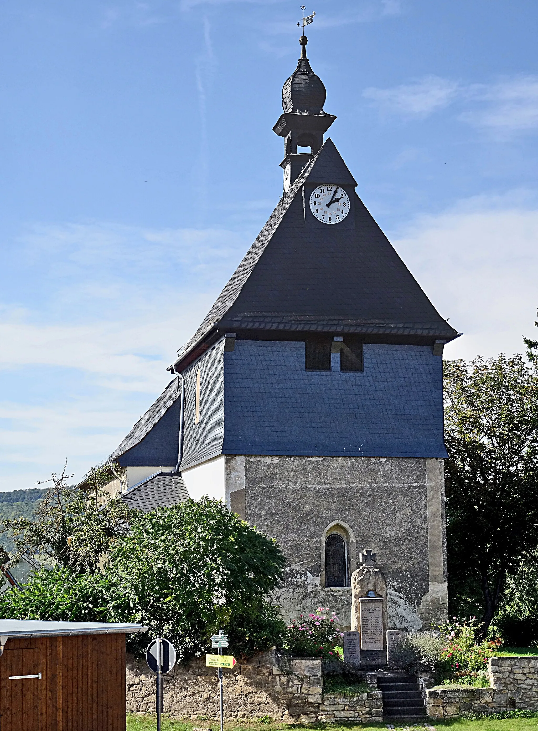 Photo showing: Dorfkirche St. Barbara (Golmsdorf)