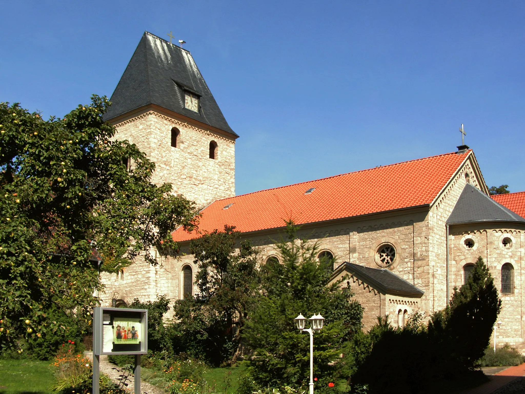 Photo showing: Katholische Kirche St. Gertrud in Hedersleben, Landkreis Harz