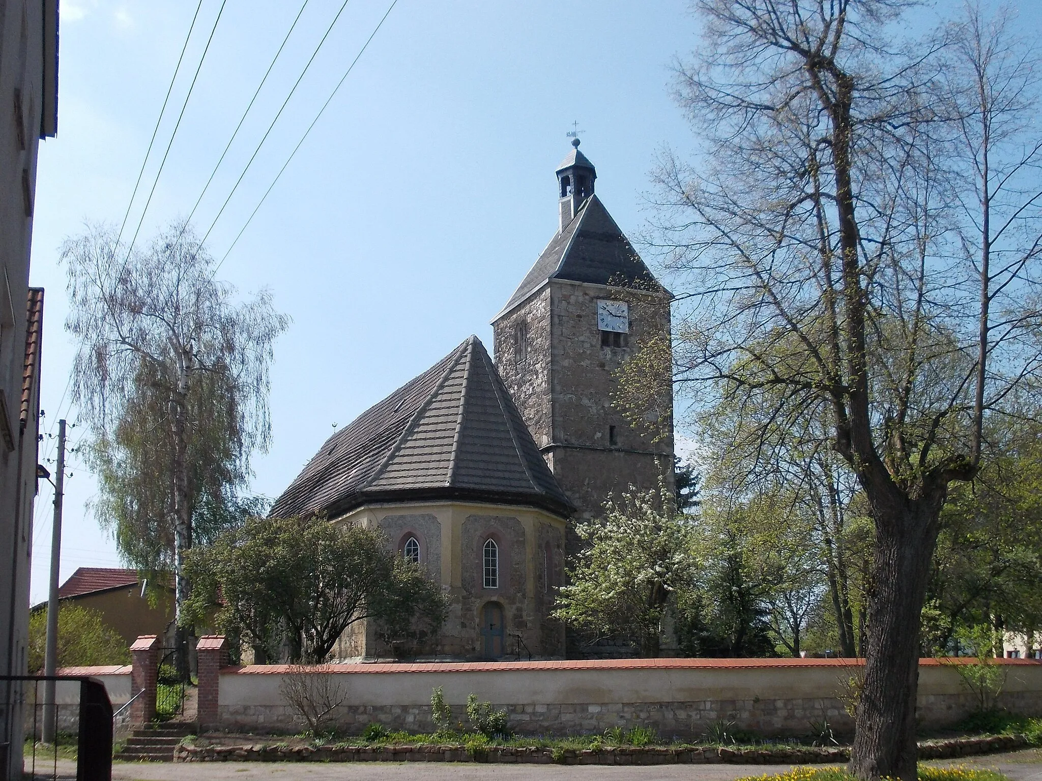 Photo showing: Obernessa church (Teuchern, district: Burgenlandkreis, Saxony-Anhalt)