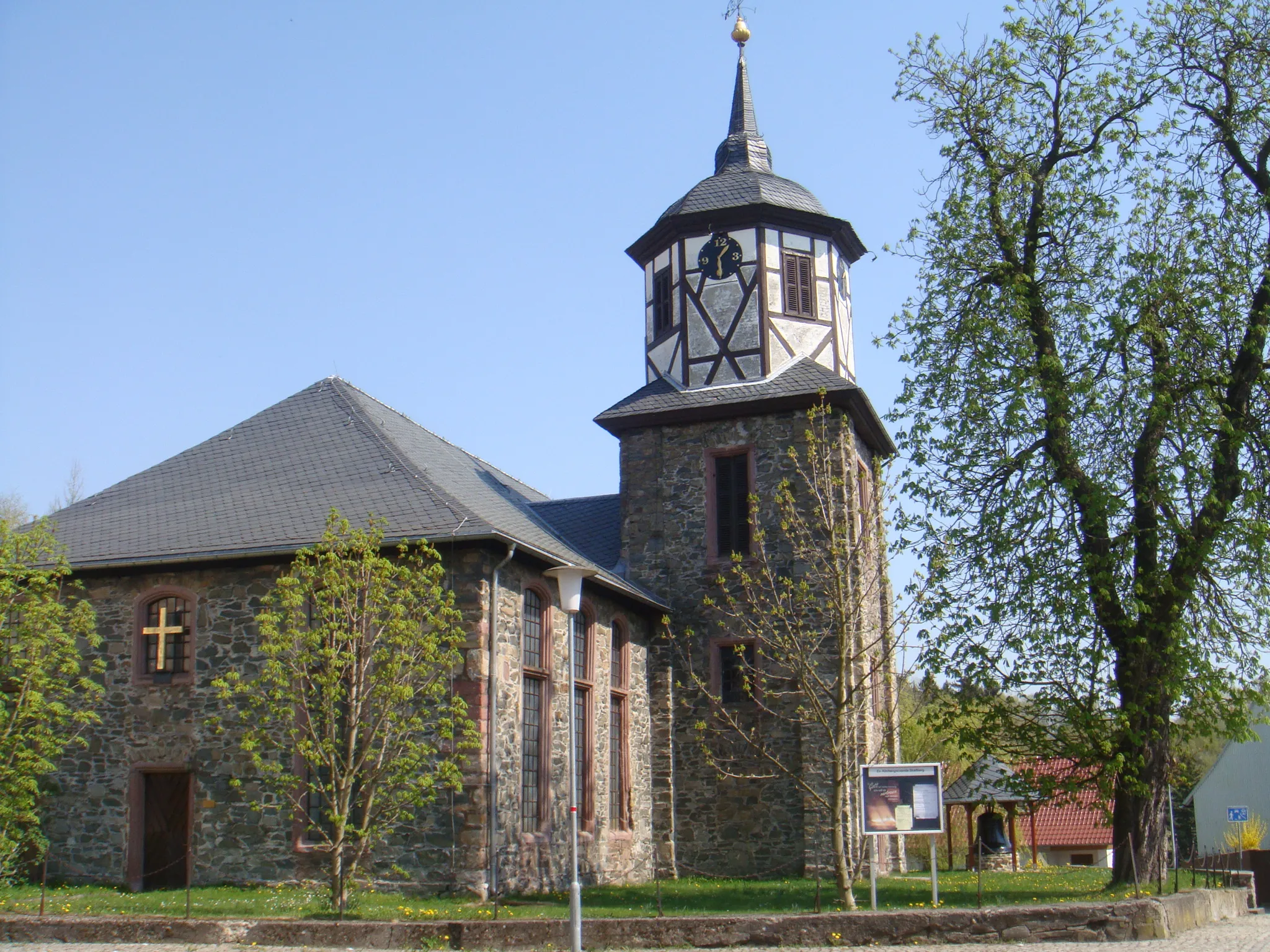 Photo showing: Evangelische Kirche in Straßberg