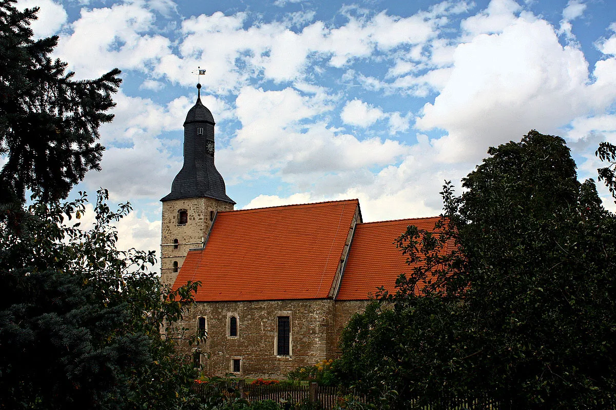Photo showing: Groß Schierstedter Nikolaikirche (Richtung Norden blikend)