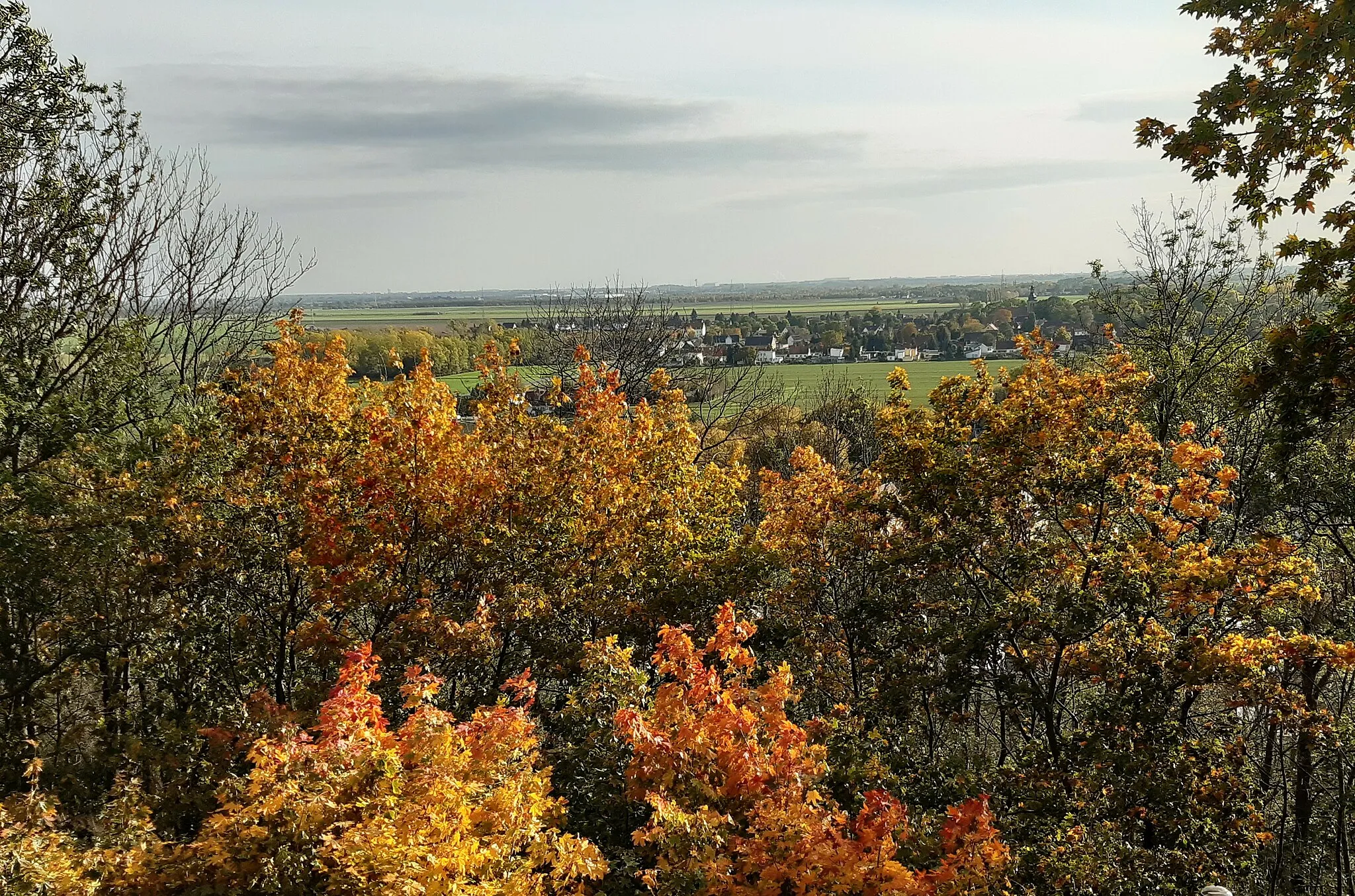 Photo showing: Blick vom Kapellenberg Landsberg nach Gollma