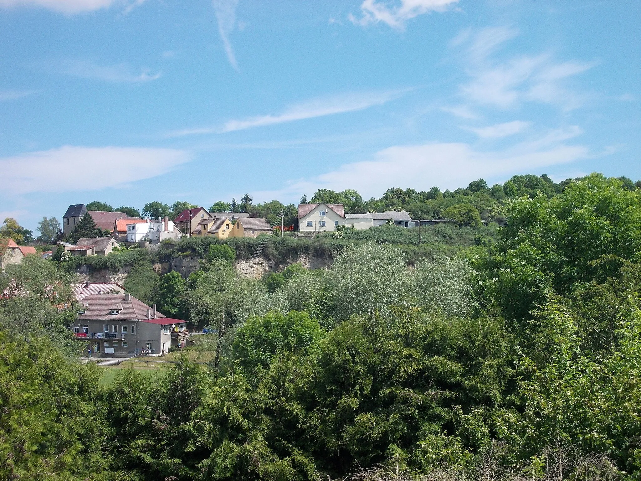 Photo showing: View of a part of Schraplau (district: Saalekreis, Saxony-Anhalt)