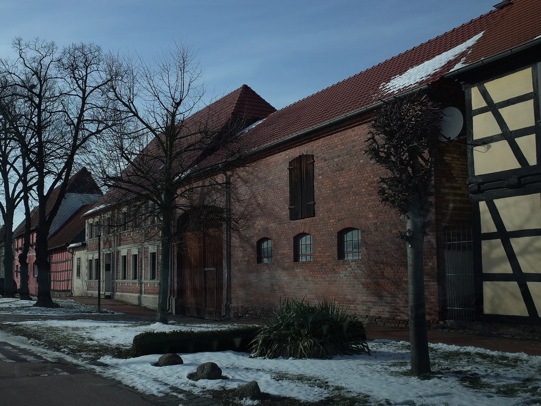 Photo showing: This is a picture of the Saxony-Anhalt Kulturdenkmal (cultural heritage monument) with the ID