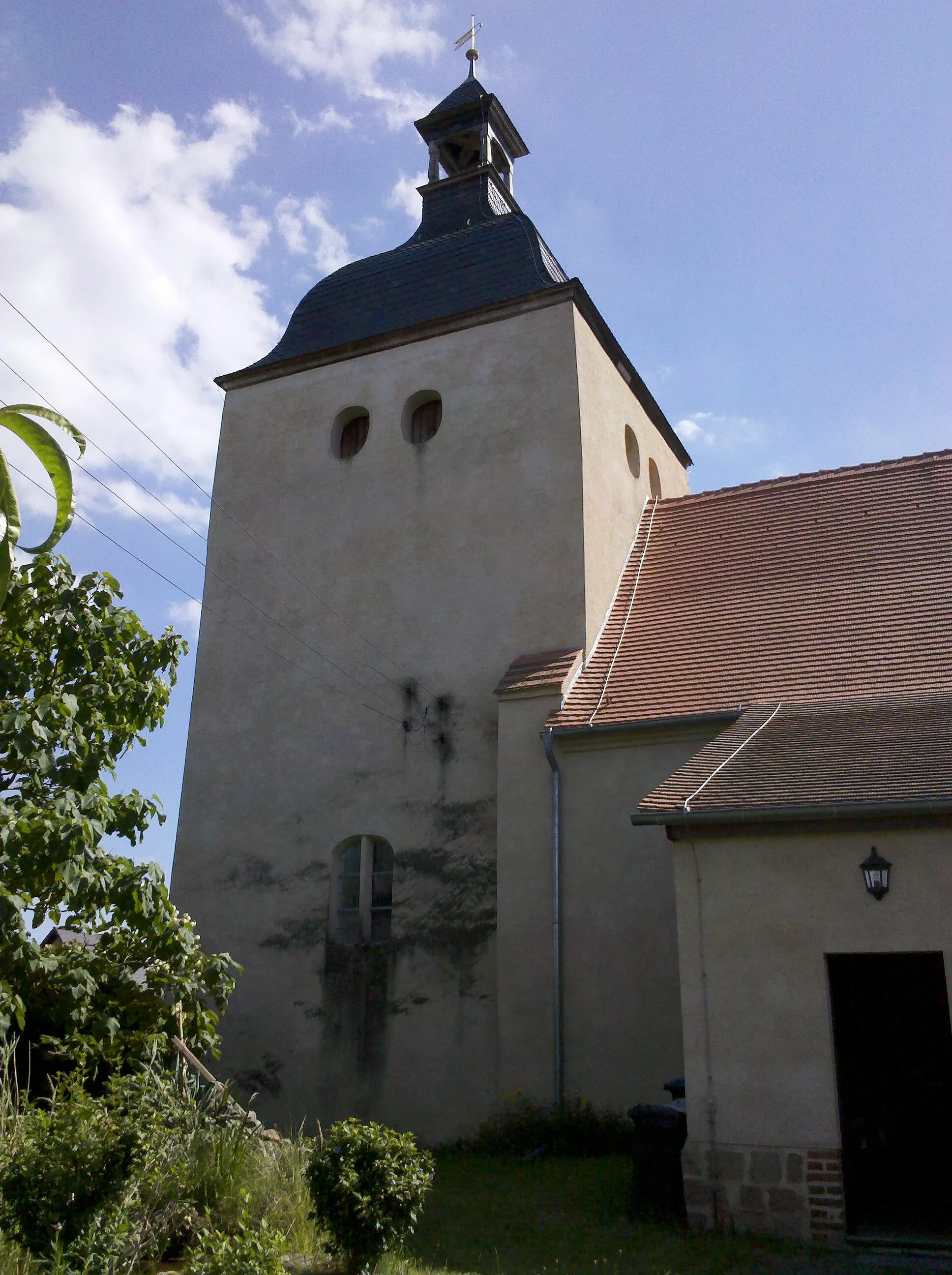 Photo showing: Kirche Gröbern im Juli 2020