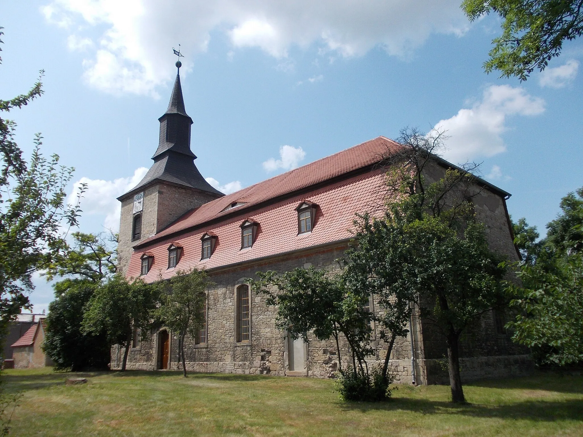 Photo showing: St. Kilian's Church in Gröst (Mücheln/Geiseltal, district: Saalekreis, Saxony-Anhalt)