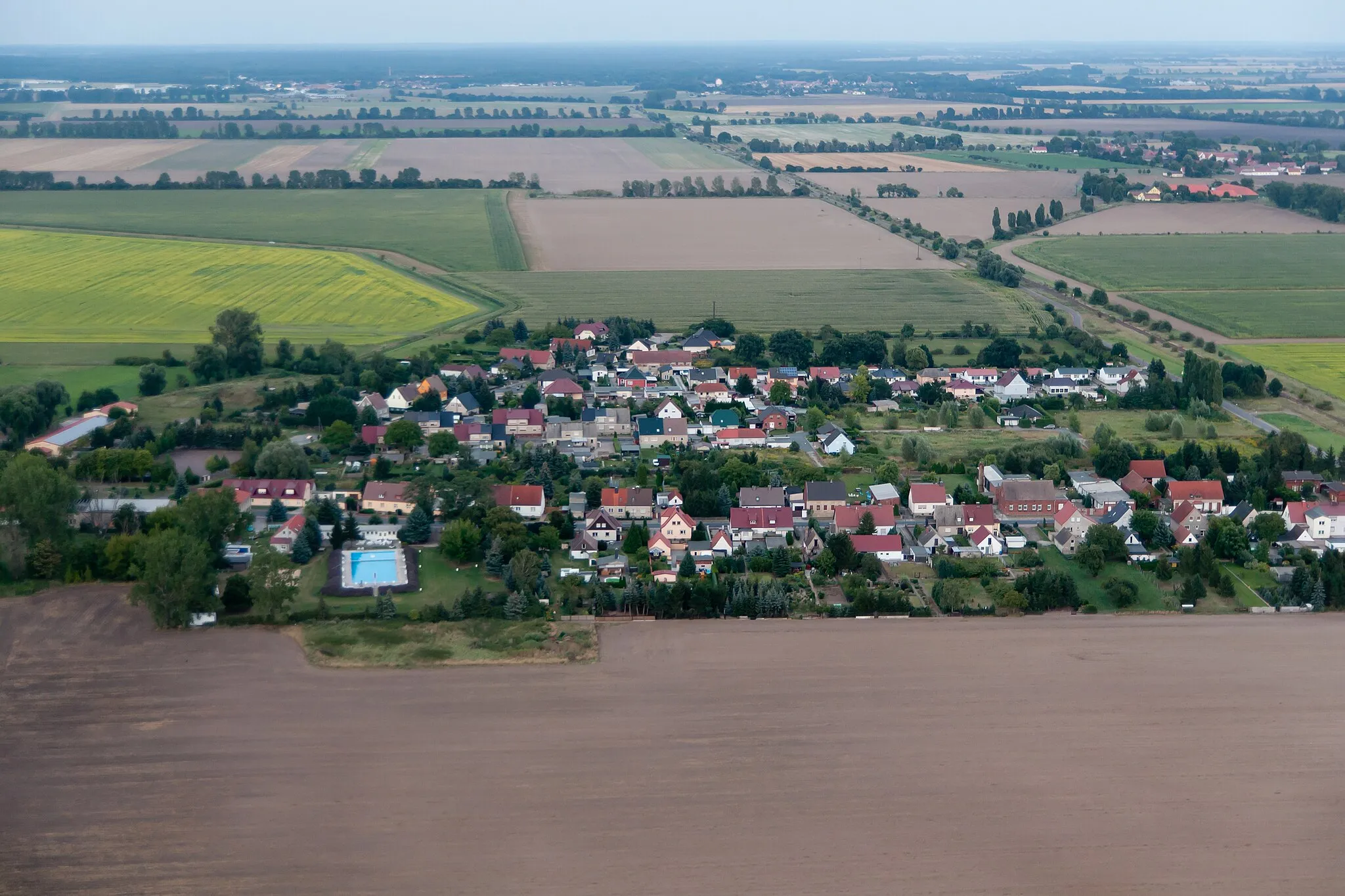 Photo showing: Luftbild von Ziepel (Ortsteil von Möckern)
