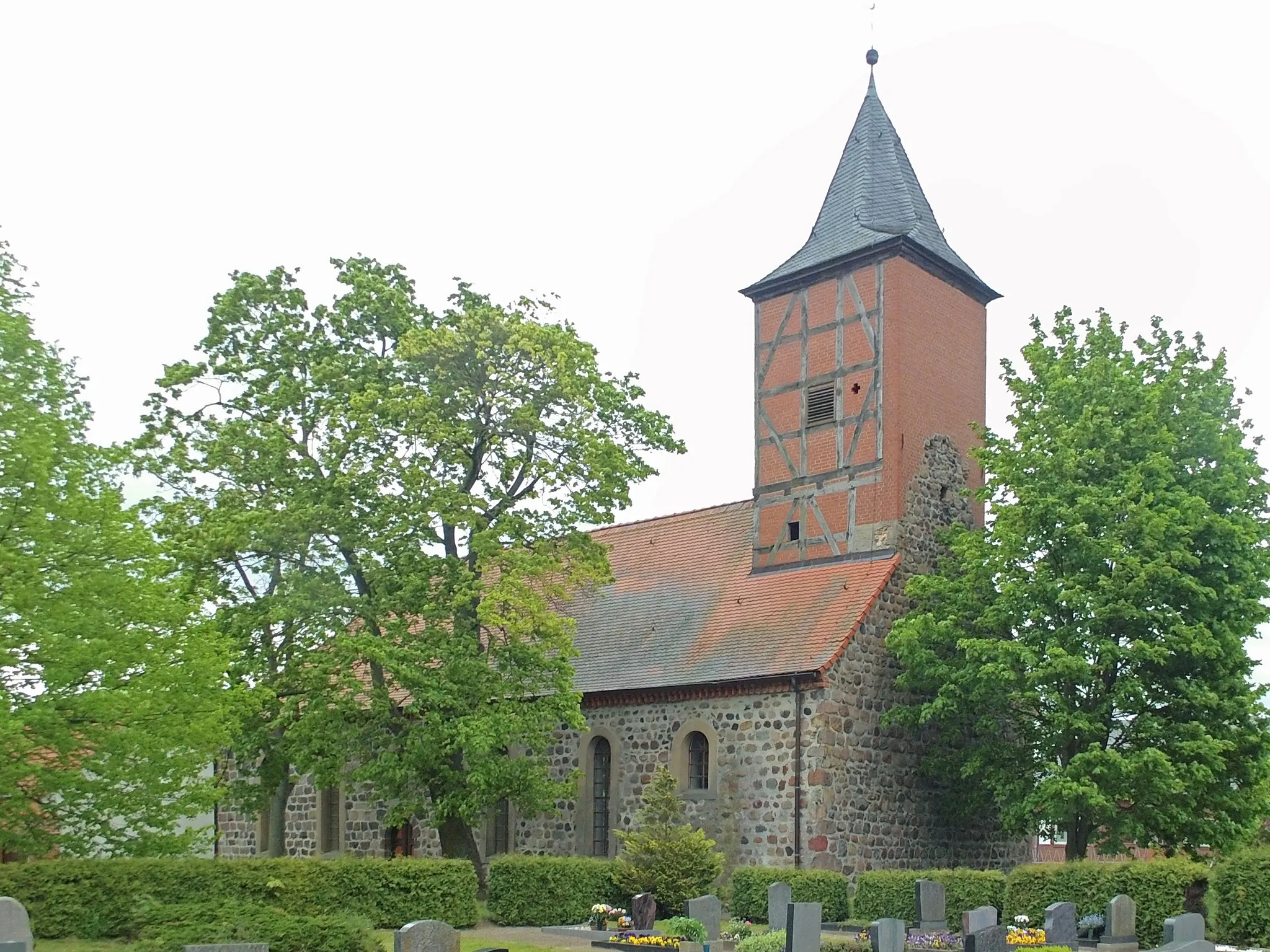 Photo showing: Evangelische Kirche in Lindstedt bei Gardelegen.