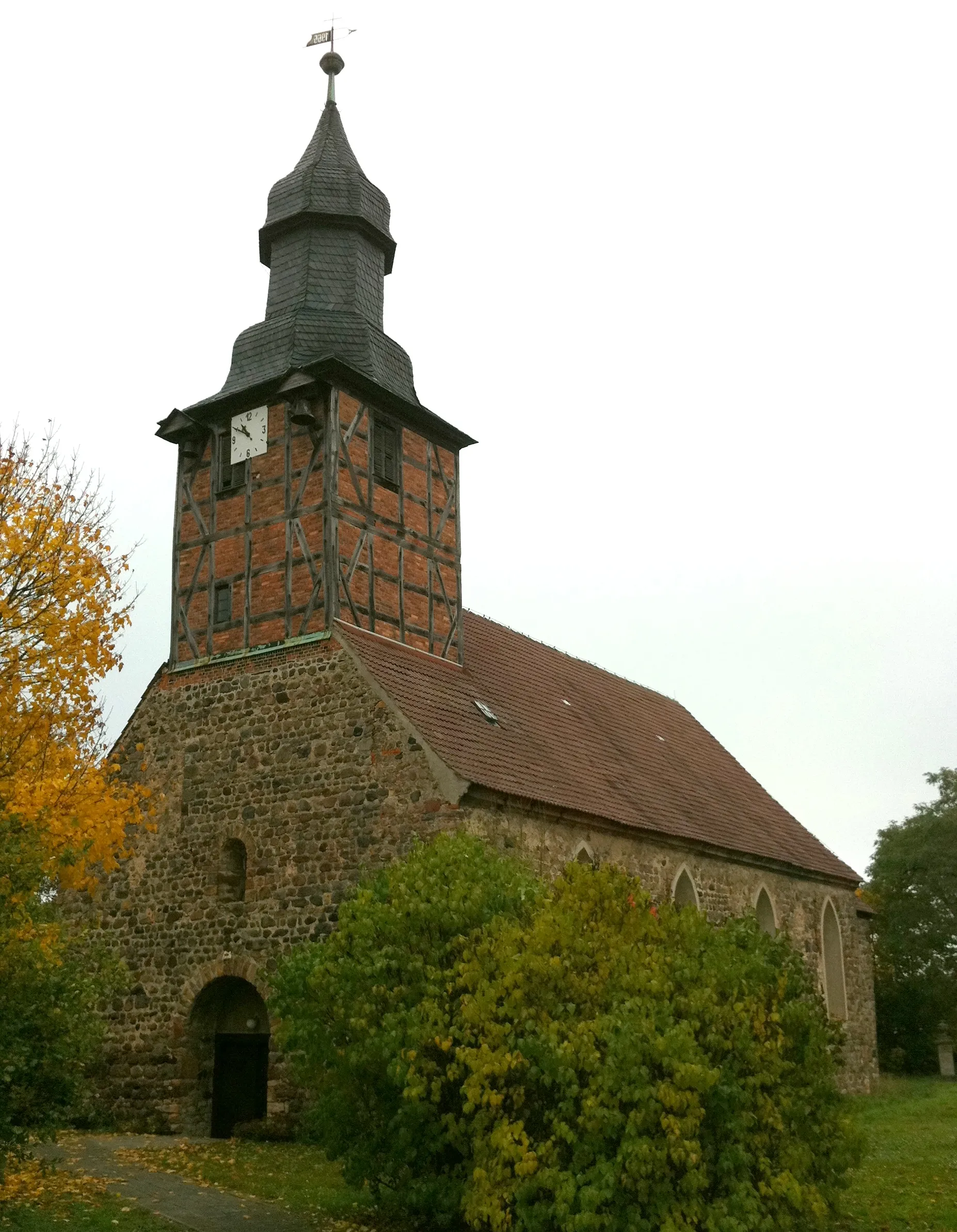 Photo showing: Sankt-Petri-Kirche Stegelitz