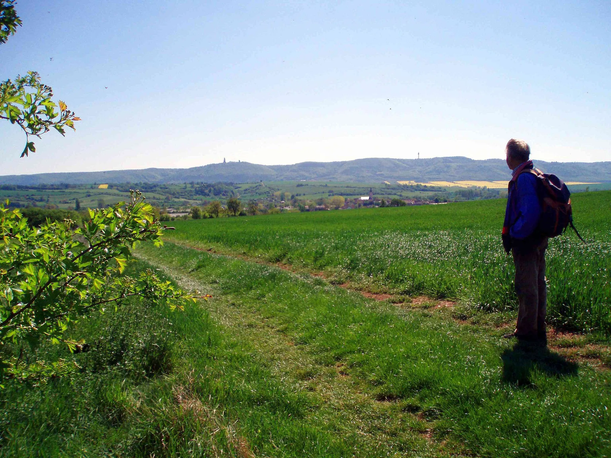 Photo showing: Blick auf Bennungen und den Kyffhäuser