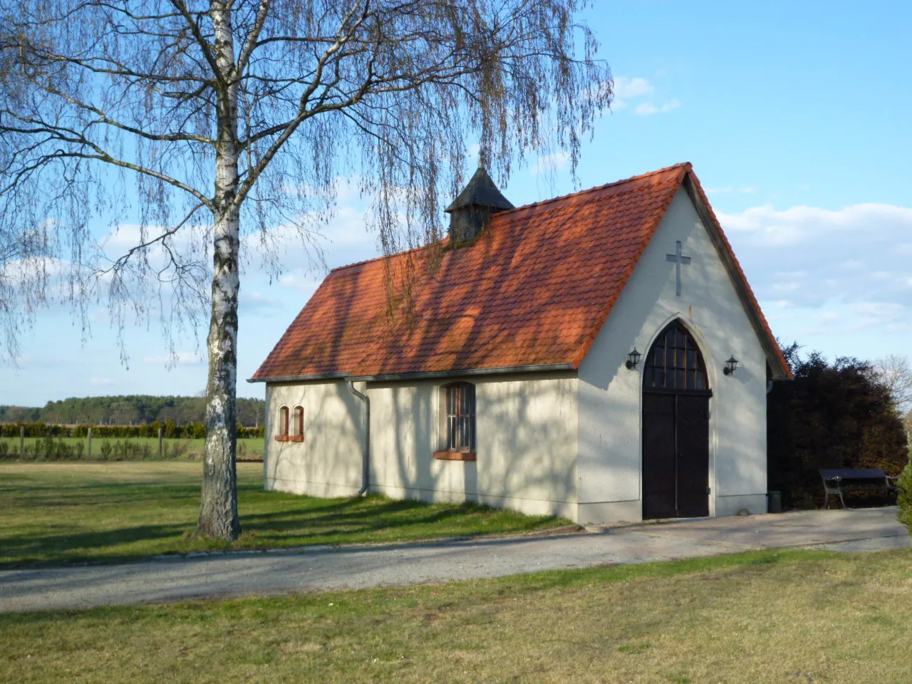 Photo showing: Calvörde-Zobbenitz, Friedhofskapelle auf dem Friedhof 2012