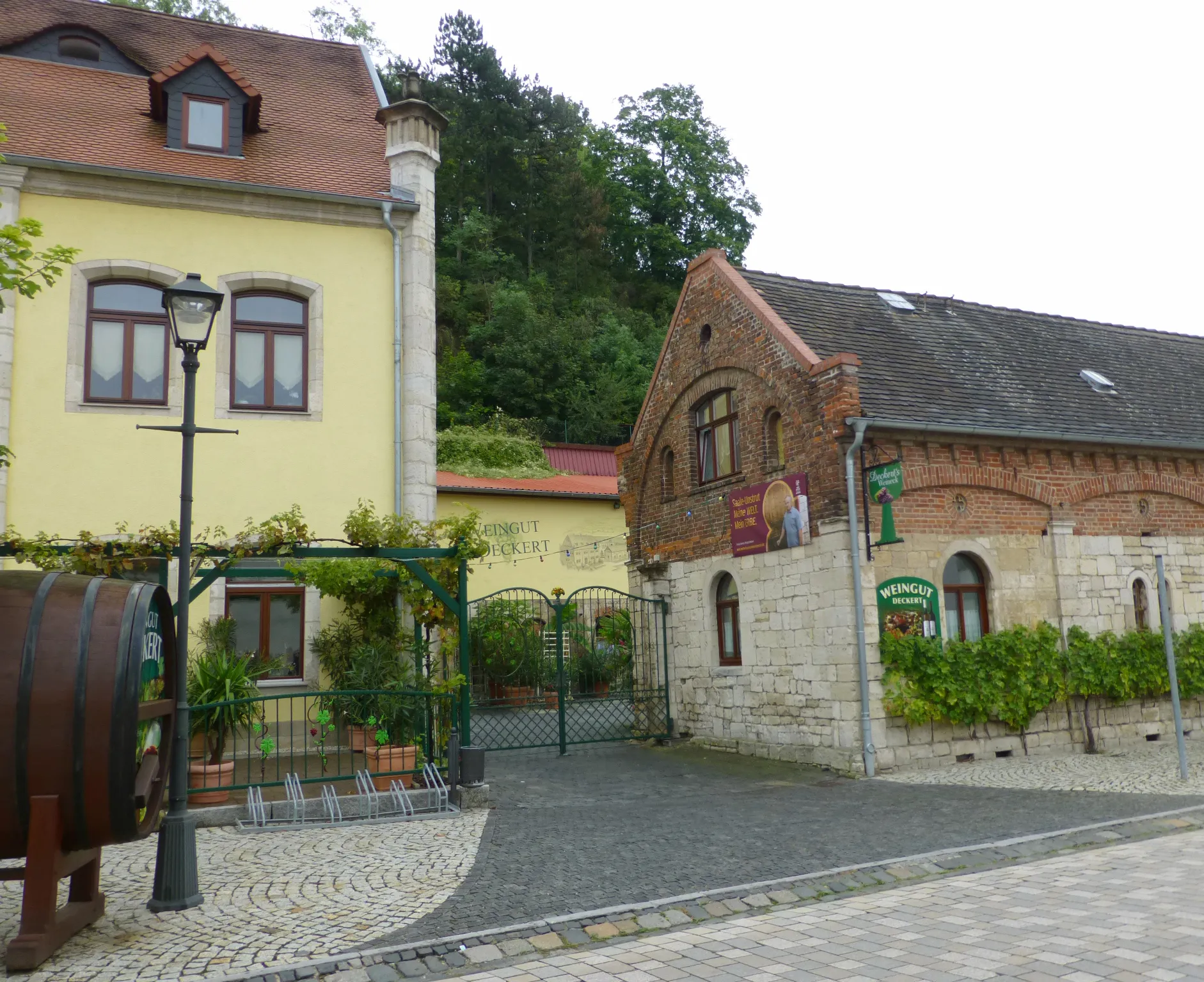 Photo showing: Wine producer Deckert at Freyburg, Saxony-Anhalt.