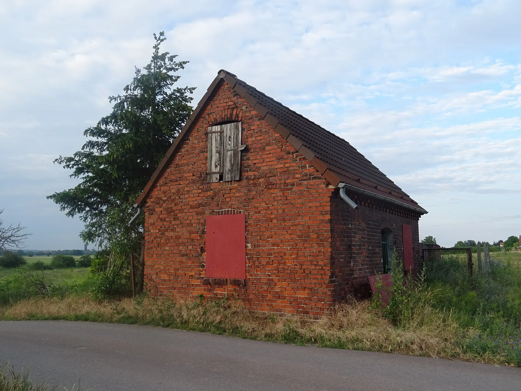 Photo showing: Pratau, Lutherstadt Wittenberg, Kienberg, denkmalgeschütztes Deichhaus