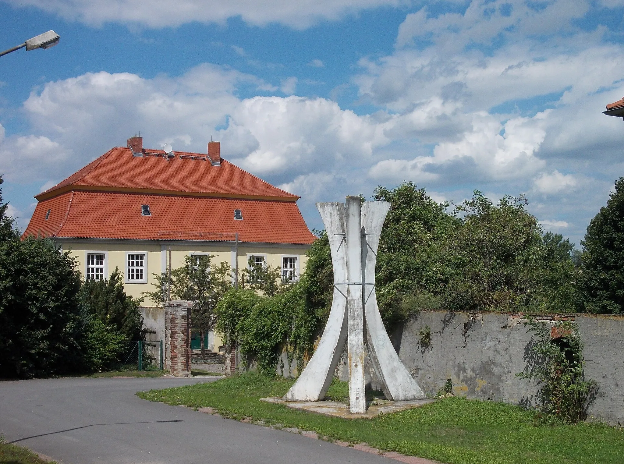 Photo showing: Altenburg domain (Nienburg/Saale, district: Salzlandkreis, Saxony-Anhalt)