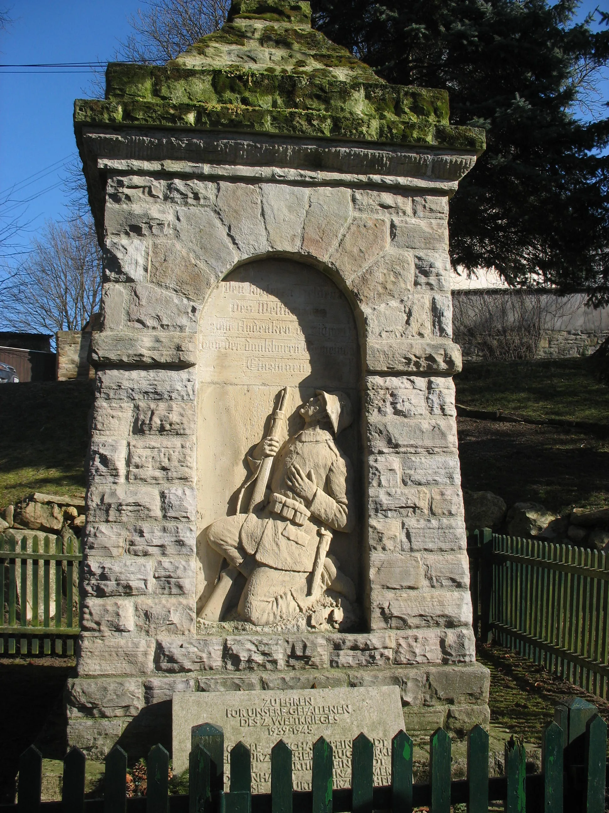 Photo showing: Einzingen – Kriegerdenkmal