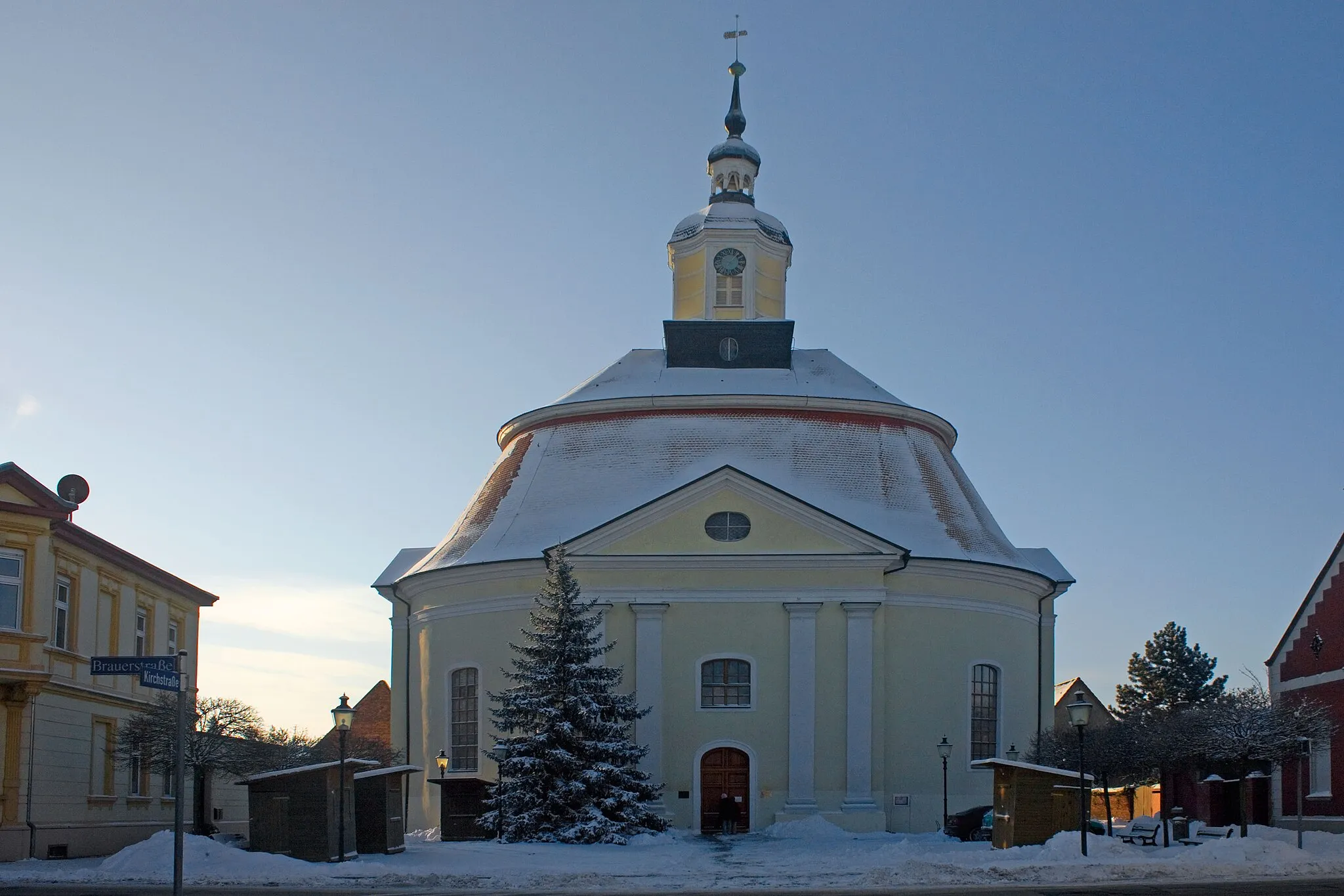 Photo showing: Oranienbaum (Germany), Protestant church