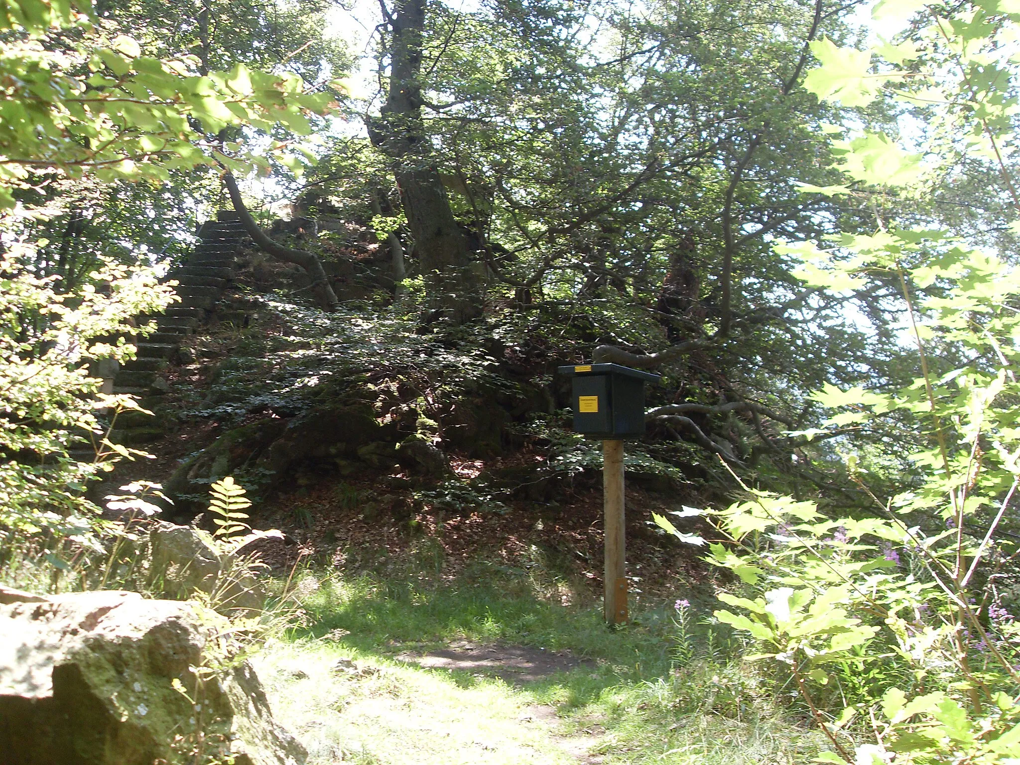 Photo showing: Stempelstelle Scharfenstein, Harzer Wandernadel