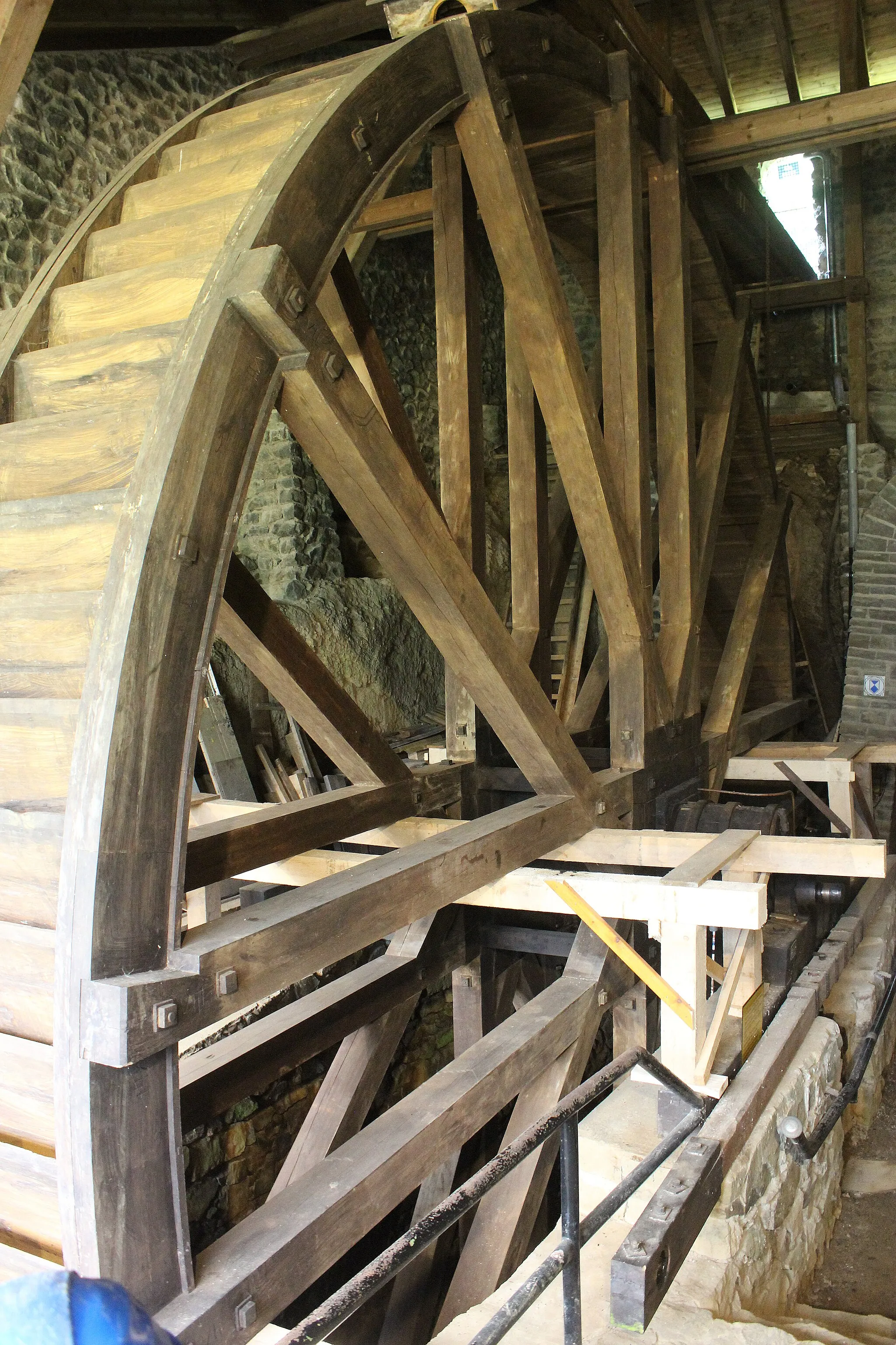 Photo showing: Straßberg (Harz), mining shaft Glasebach, water wheel