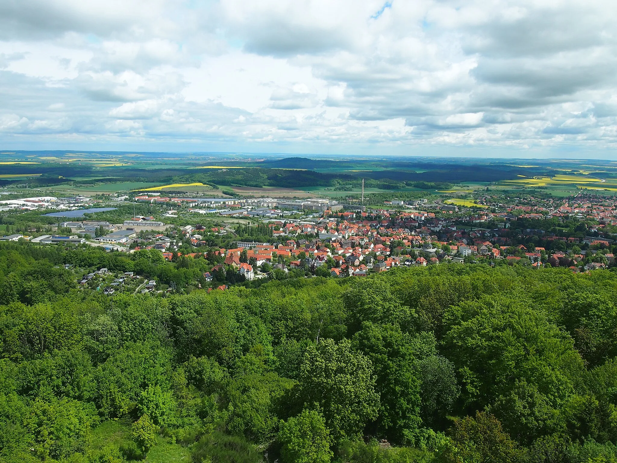 Photo showing: Aussicht vom Ziegenkopf auf Blankenburg im Harz