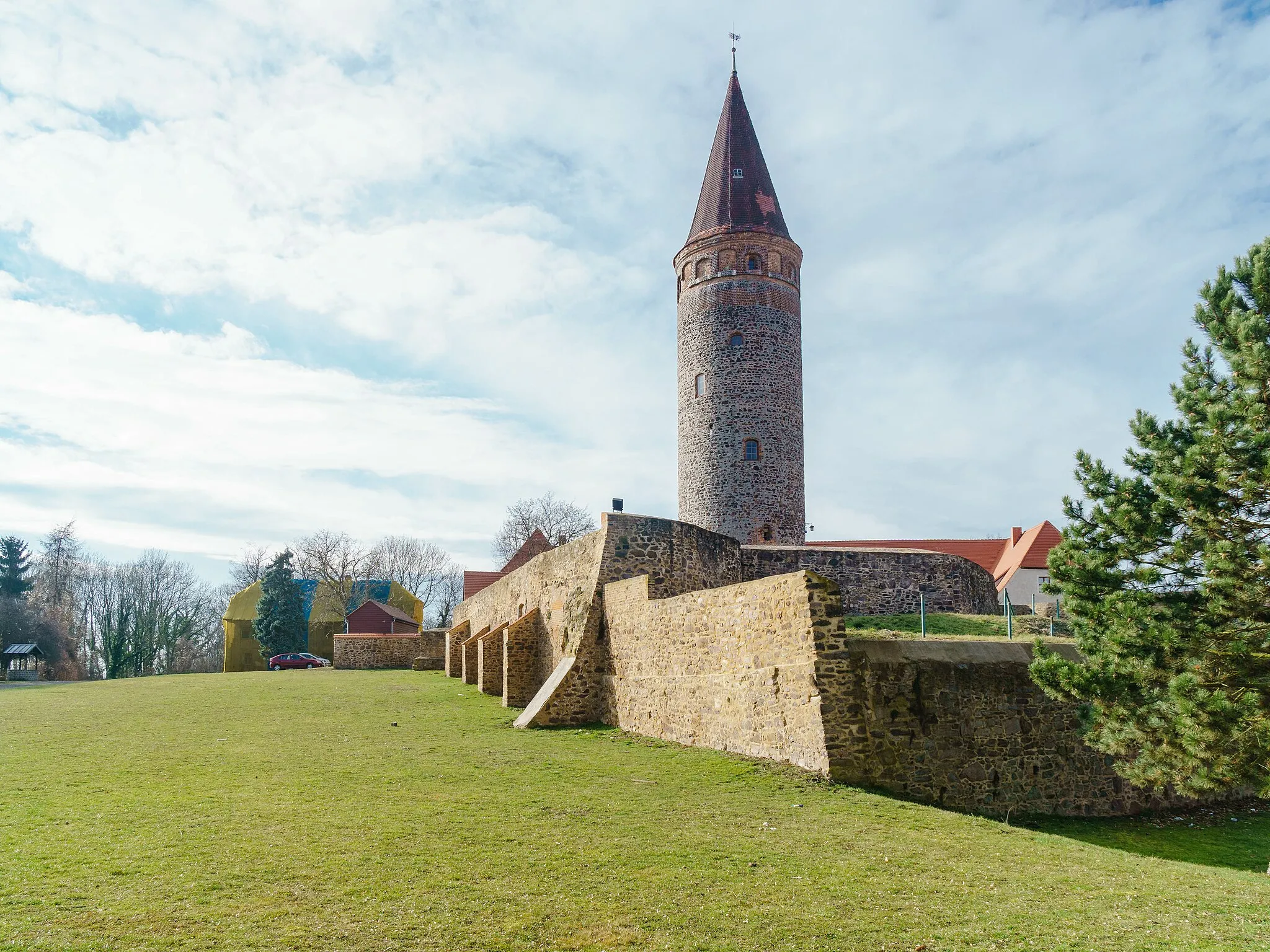 Photo showing: This is a picture of the Saxony-Anhalt Kulturdenkmal (cultural heritage monument) with the ID