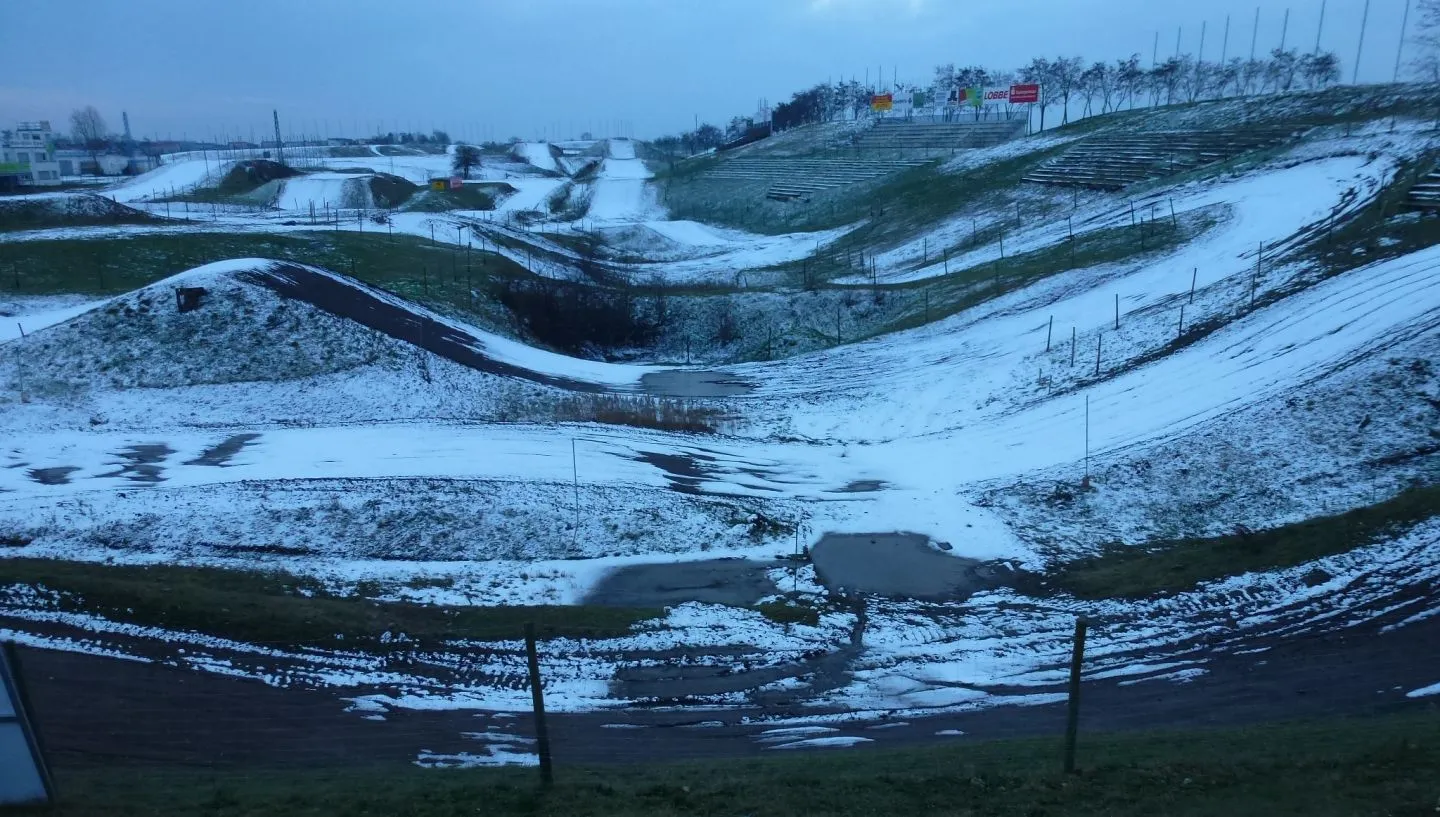 Photo showing: Motocross-Strecke im Talkessel Teutschenthal