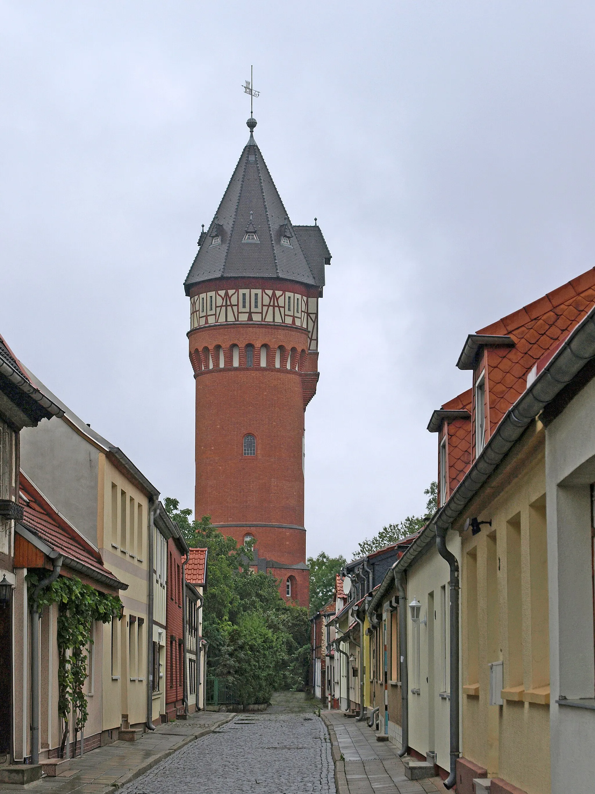 Photo showing: Wasserturm in Burg (bei Magdeburg)