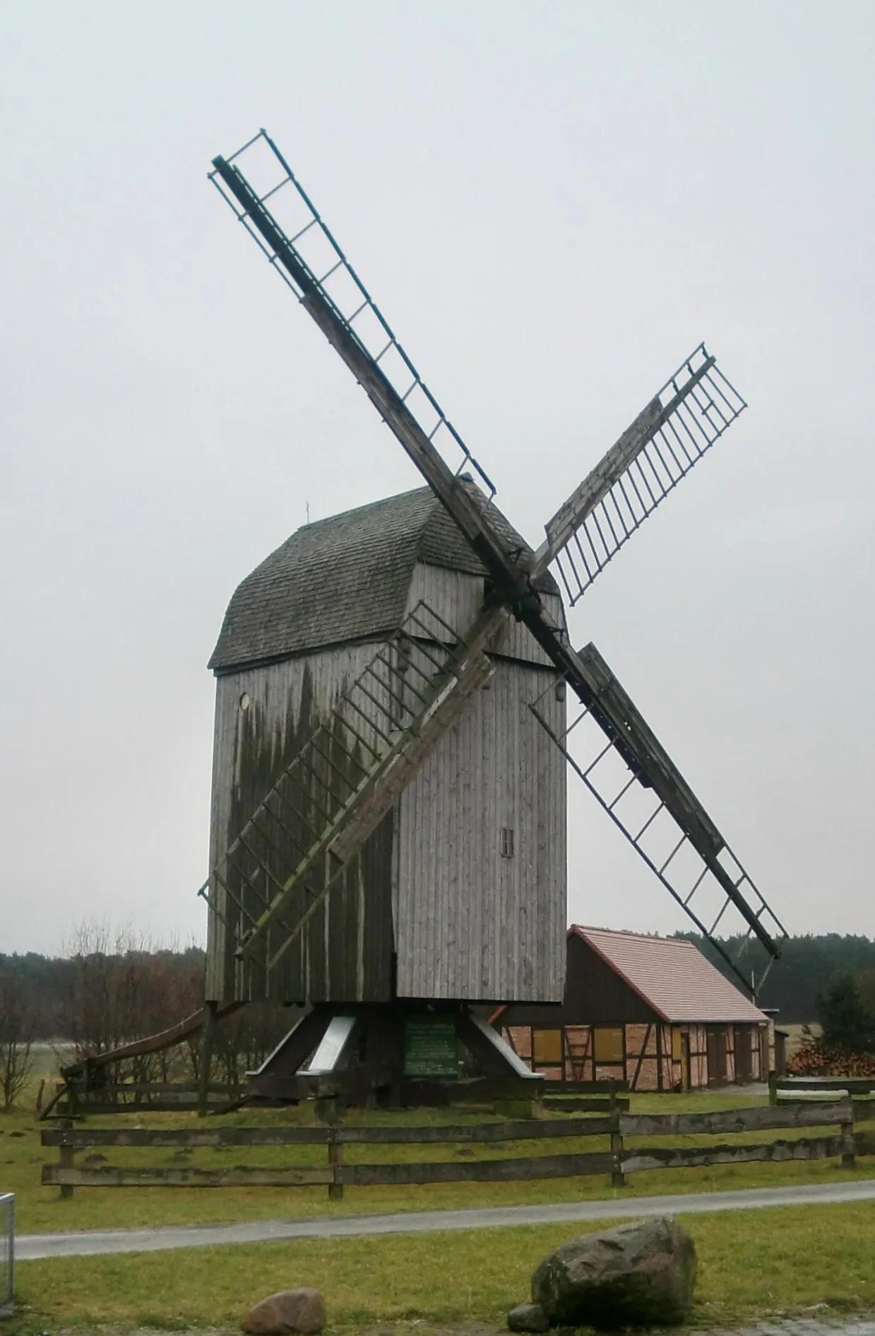 Photo showing: Bockwindmühle Lindhorst