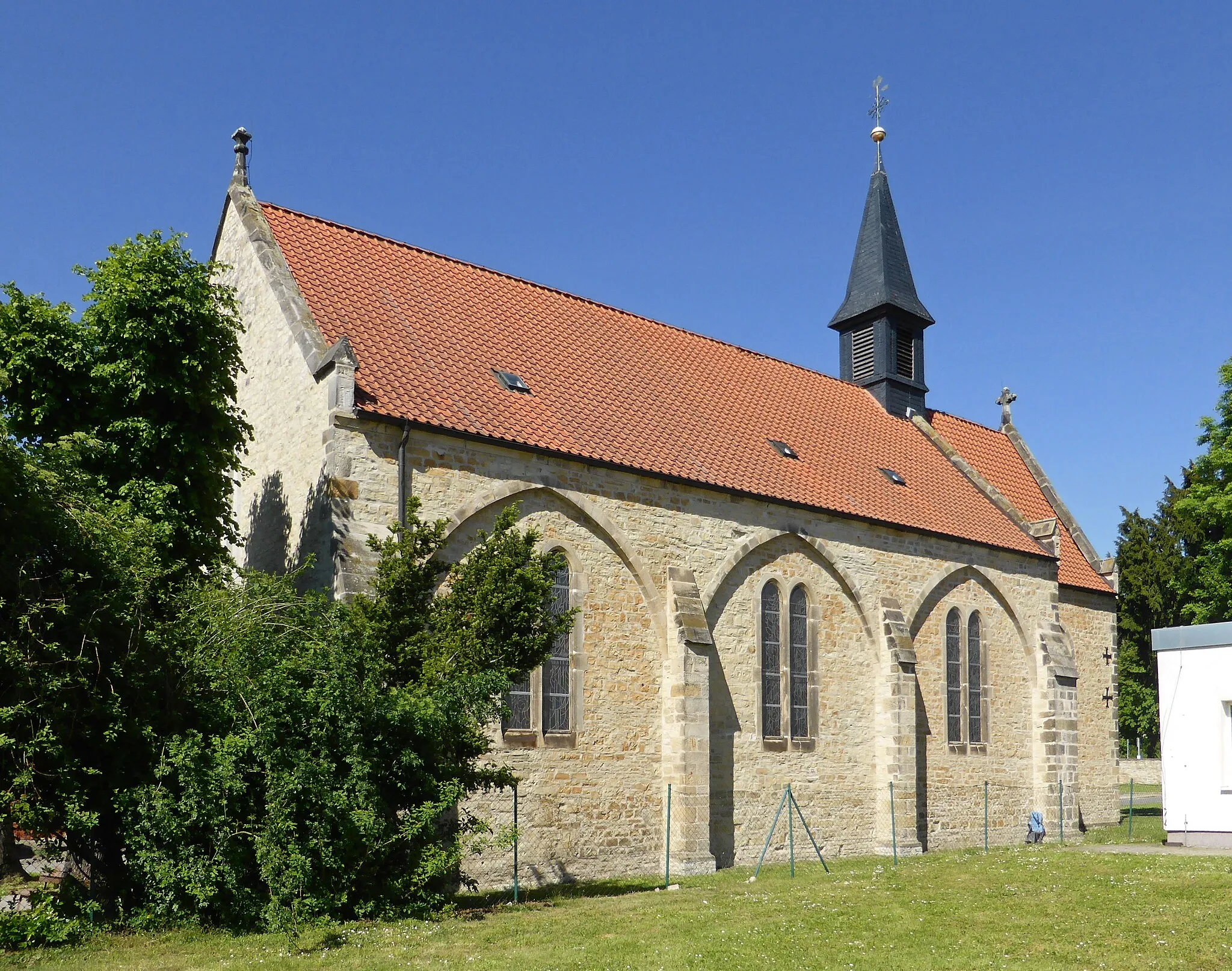 Photo showing: Kath. St.-Bonifatius-Kirche in Wanzleben.