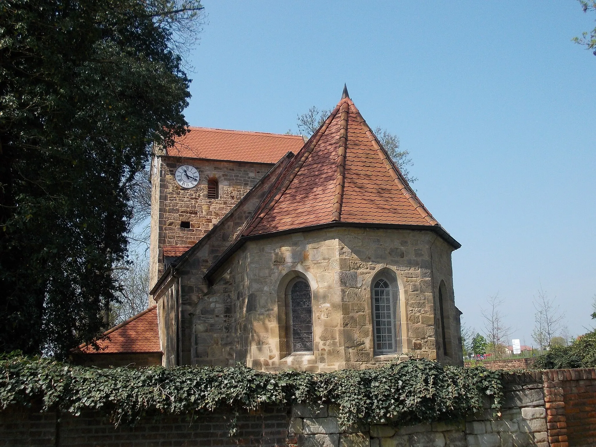 Photo showing: St. Mary's Church in Zorbau (Lützen, district: Burgenlandkreis, Saxony-Anhalt)