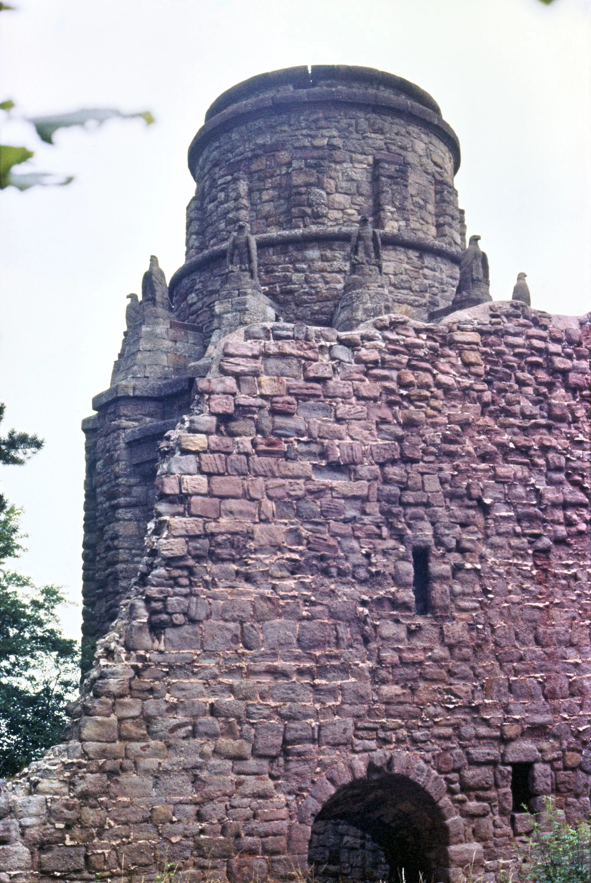 Photo showing: Der Bismarckturm auf der Rothenburg/Kyffh.