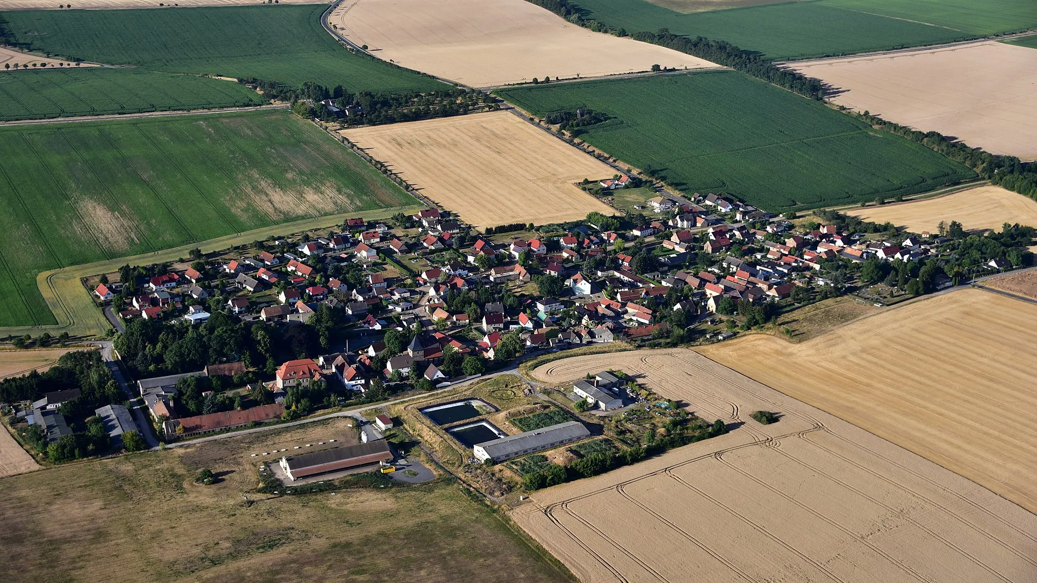 Photo showing: Querfurt, Leimbach, Luftaufnahme (2018)