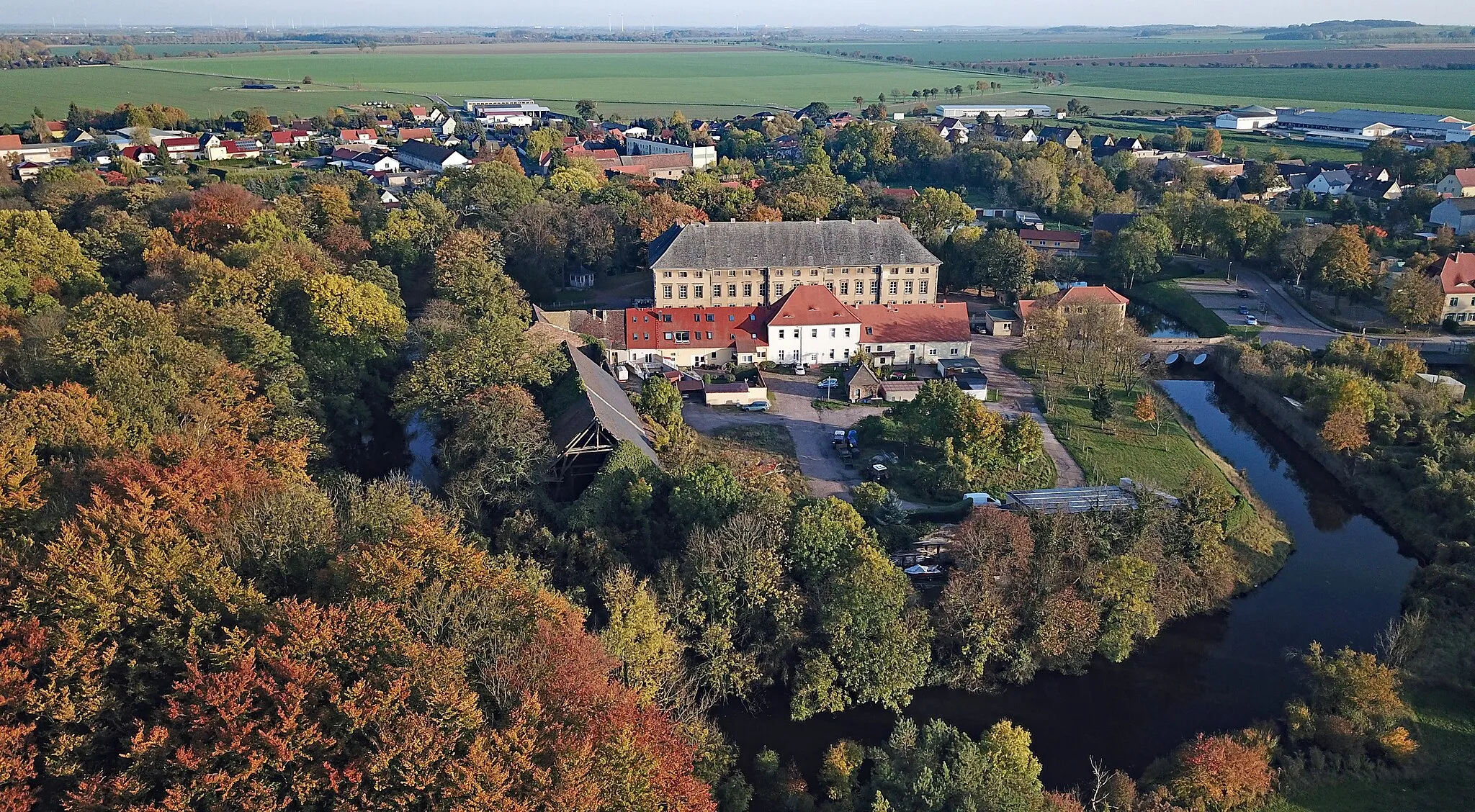 Photo showing: Schlossinsel Ostrau aus der Luft