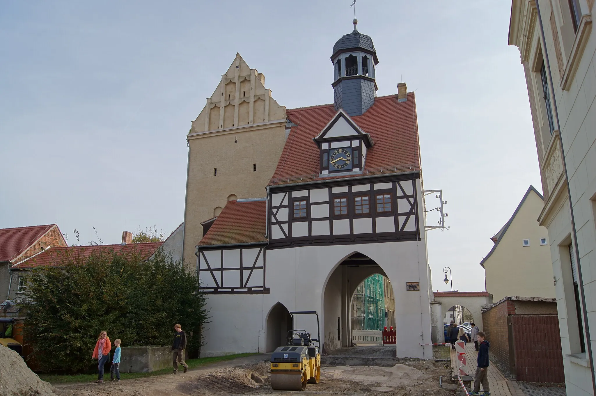 Photo showing: City gate Au-Tor in Bad Schmiedeberg, Germany