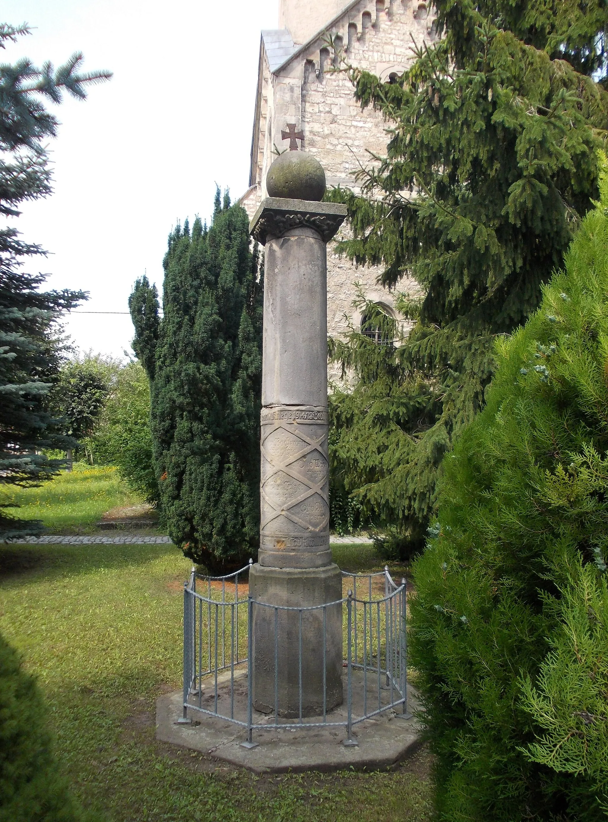 Photo showing: World War I memorial in Lissdorf (Eckartsberga, district: Burgenlandkreis, Saxony-Anhalt)