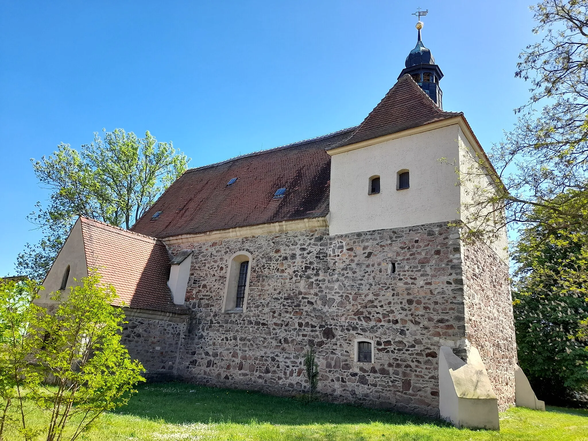 Photo showing: Kirche St. Gallus Zschernitz, von Norden