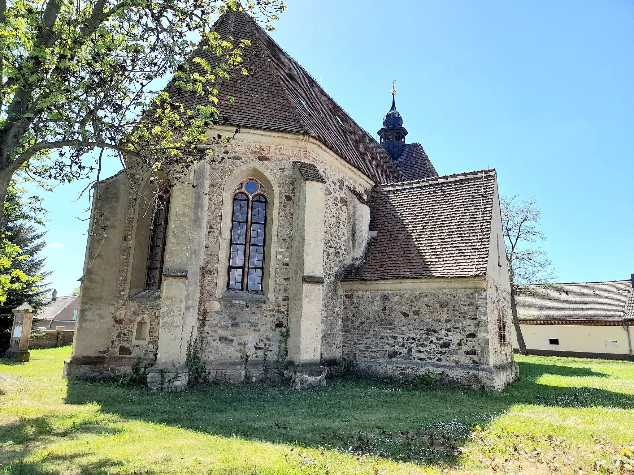 Photo showing: Kirche St. Gallus Zschernitz, von Osten