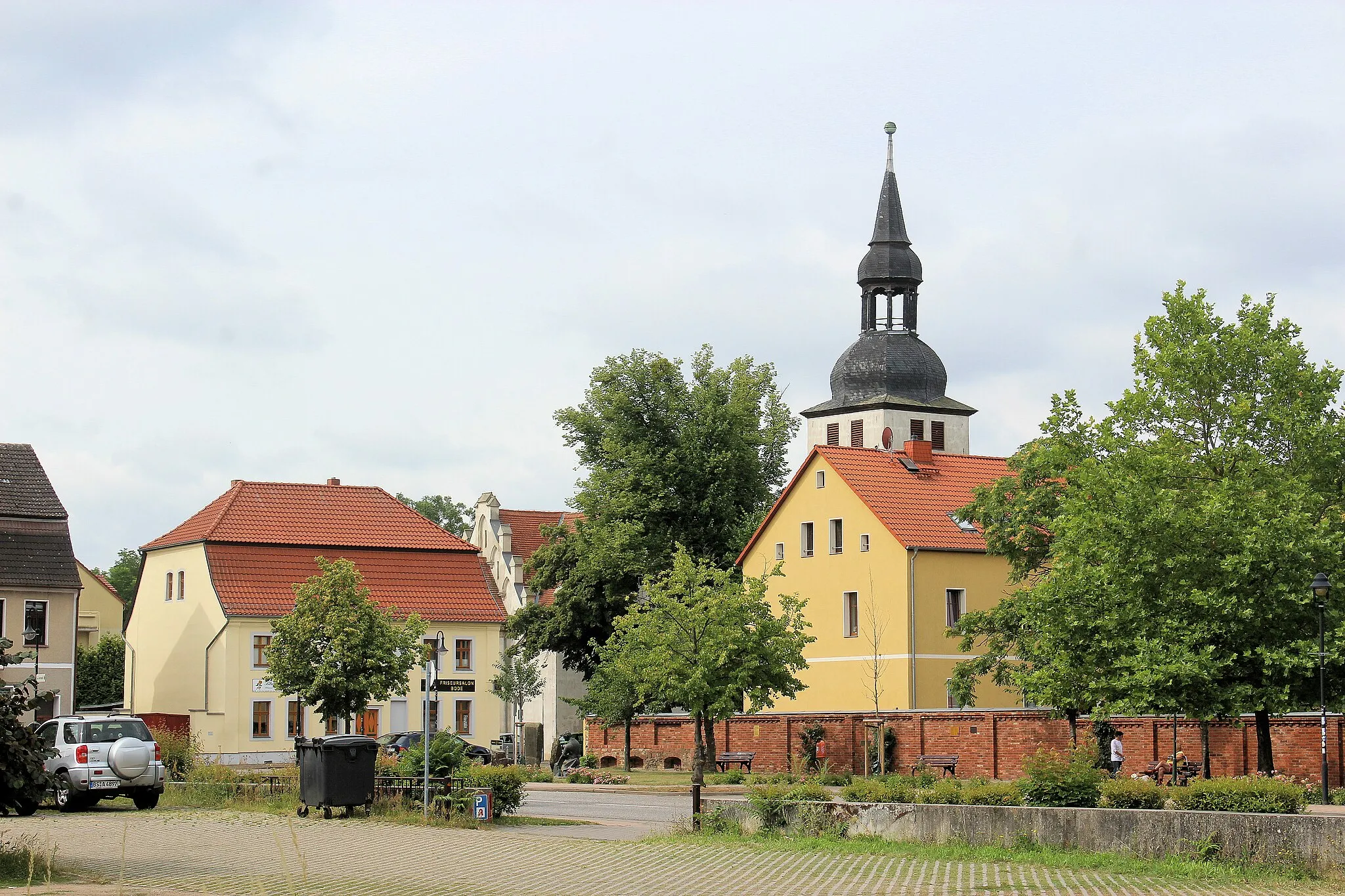 Photo showing: Gommern, view to the Holy Trinity church