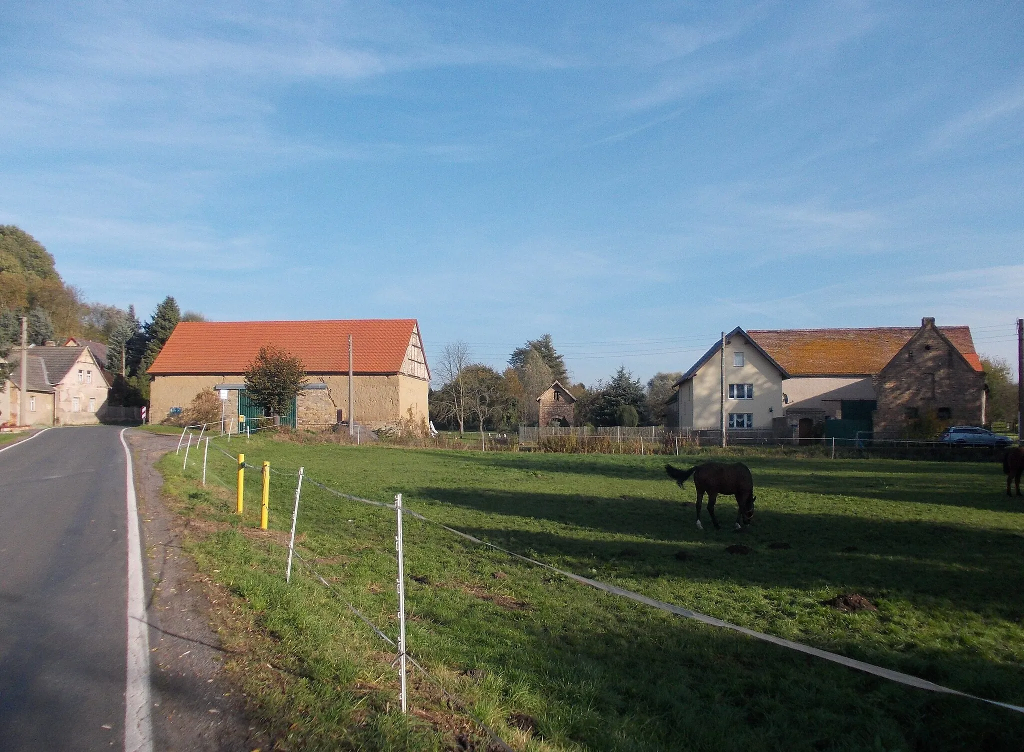 Photo showing: Fienstedter Strasse in Wils (salzatal, district: Saalekreis, Saxony-Anhalt)