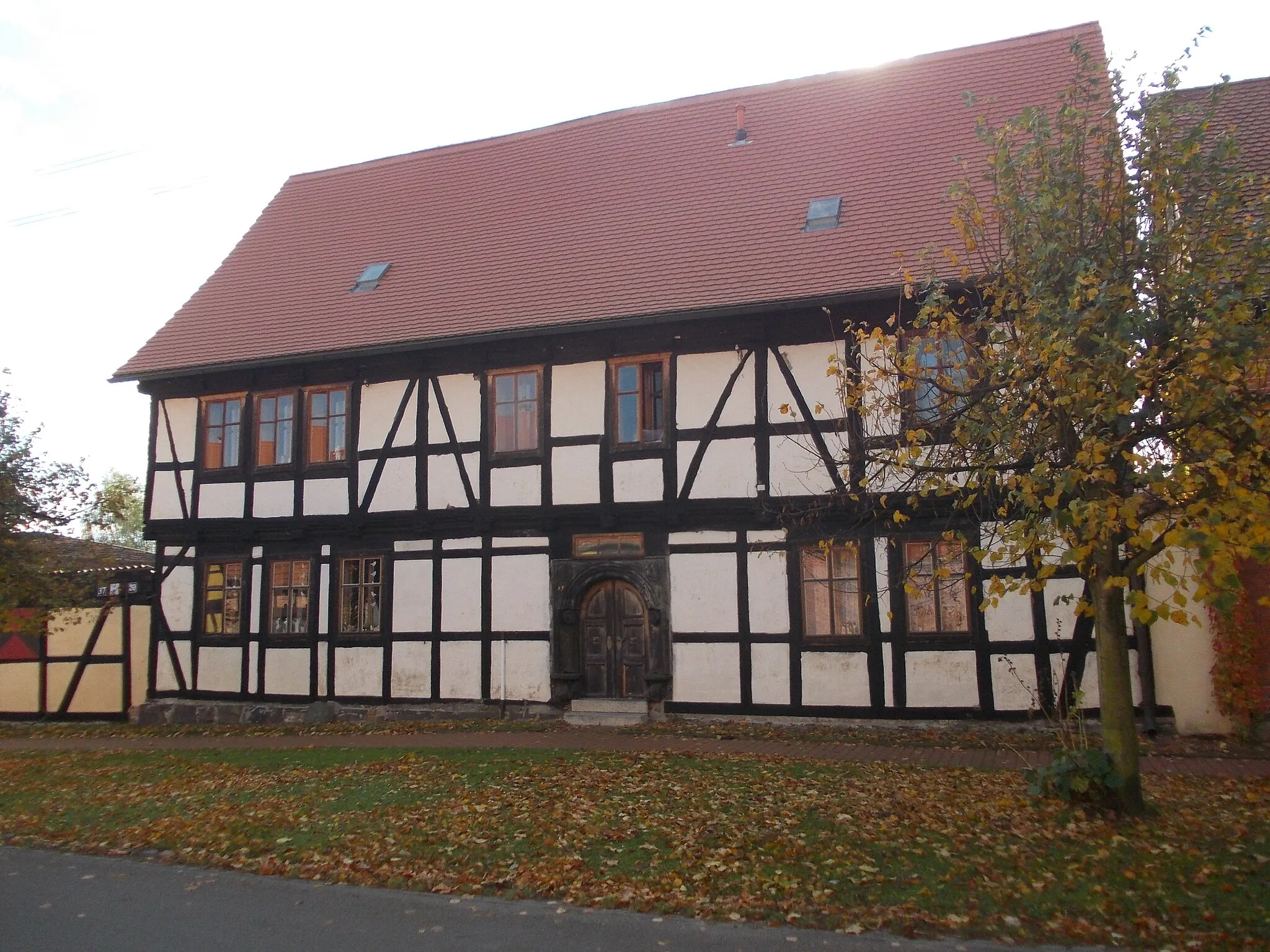 Photo showing: Half-timbered house in Griesen (Oranienbaum-Wörlitz, Wittenberg district, Saxony-Anhalt)