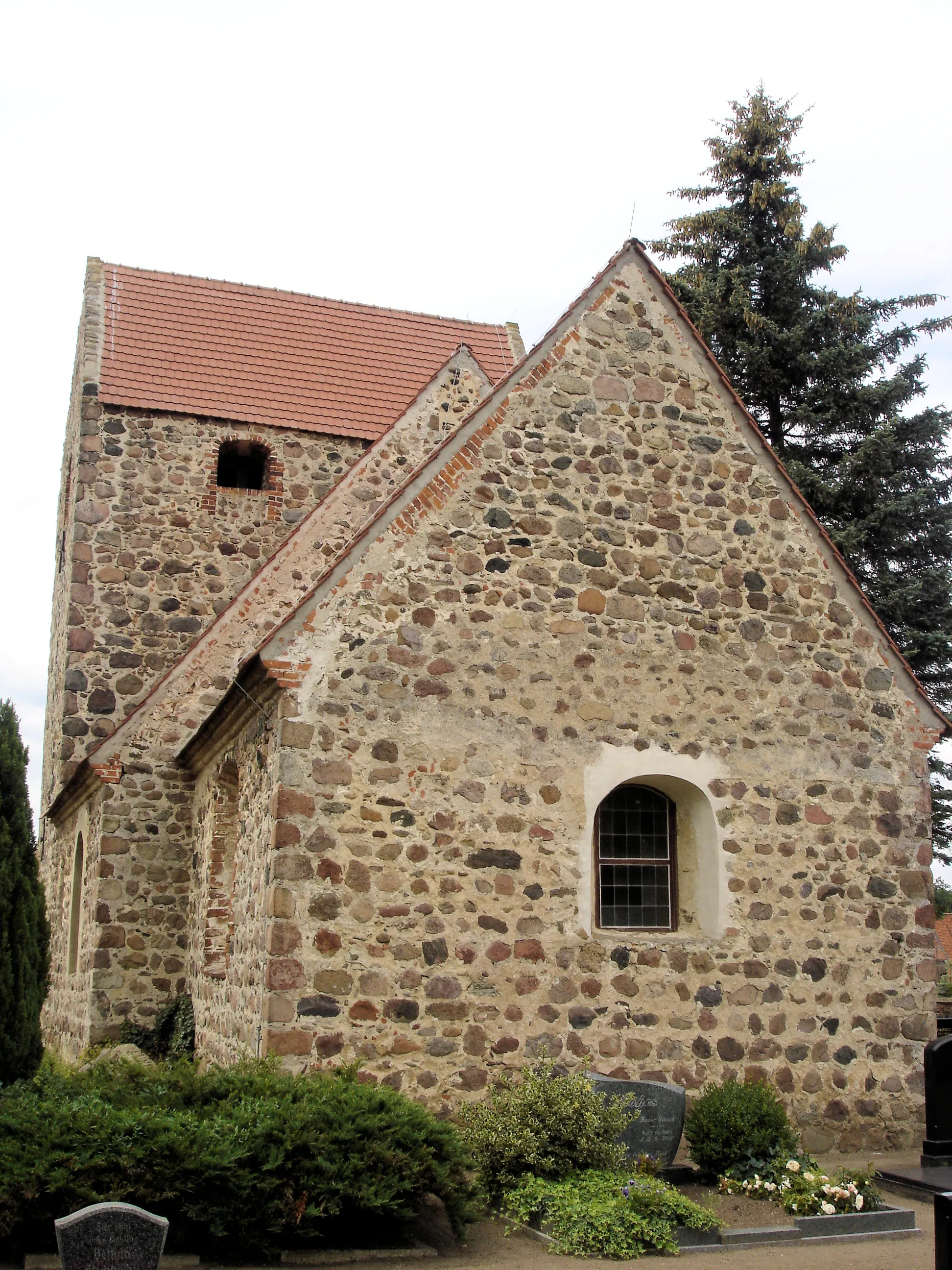 Photo showing: Church in Benkendorf, Saxony-Anhalt, Germany