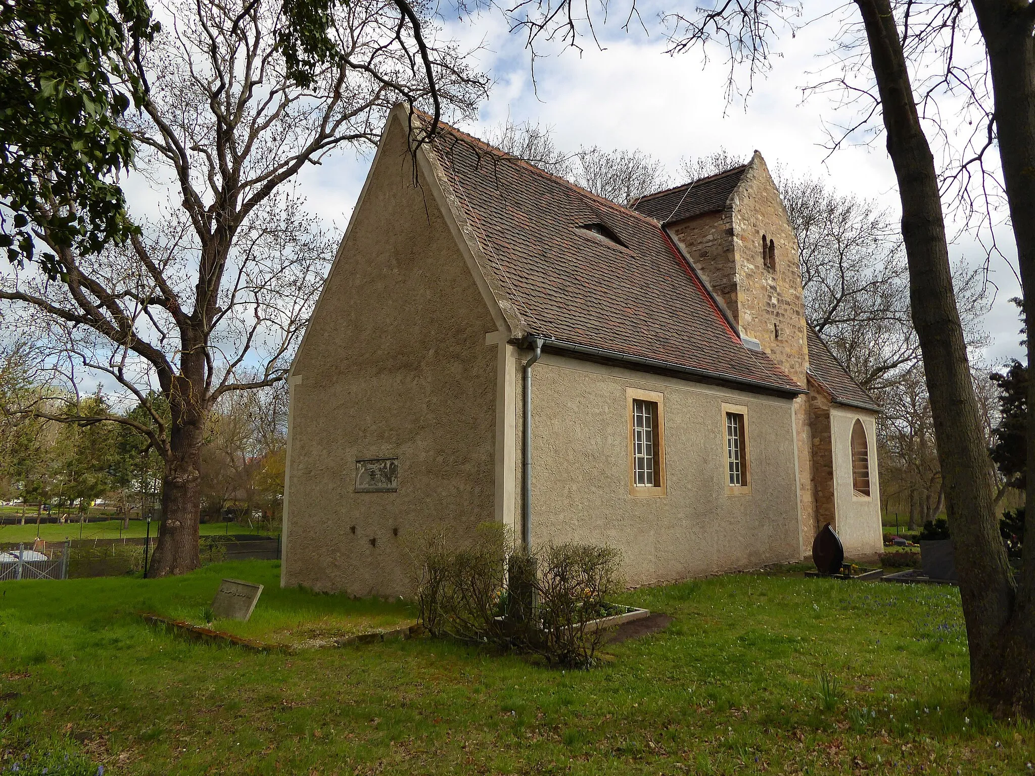 Photo showing: Denkmalgeschützte Chorturmkirche in Köchstedt